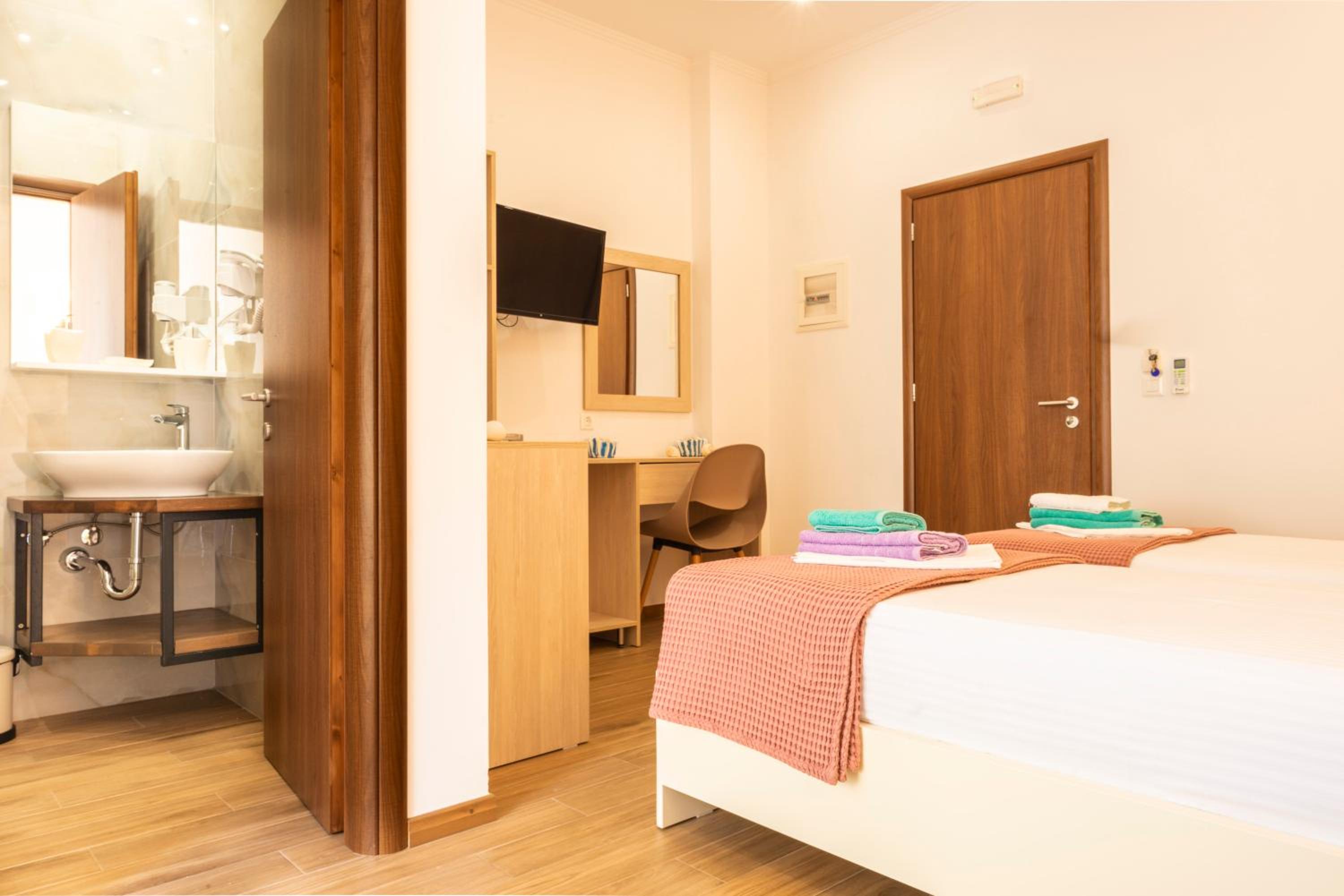 Deluxe Room photo 3
