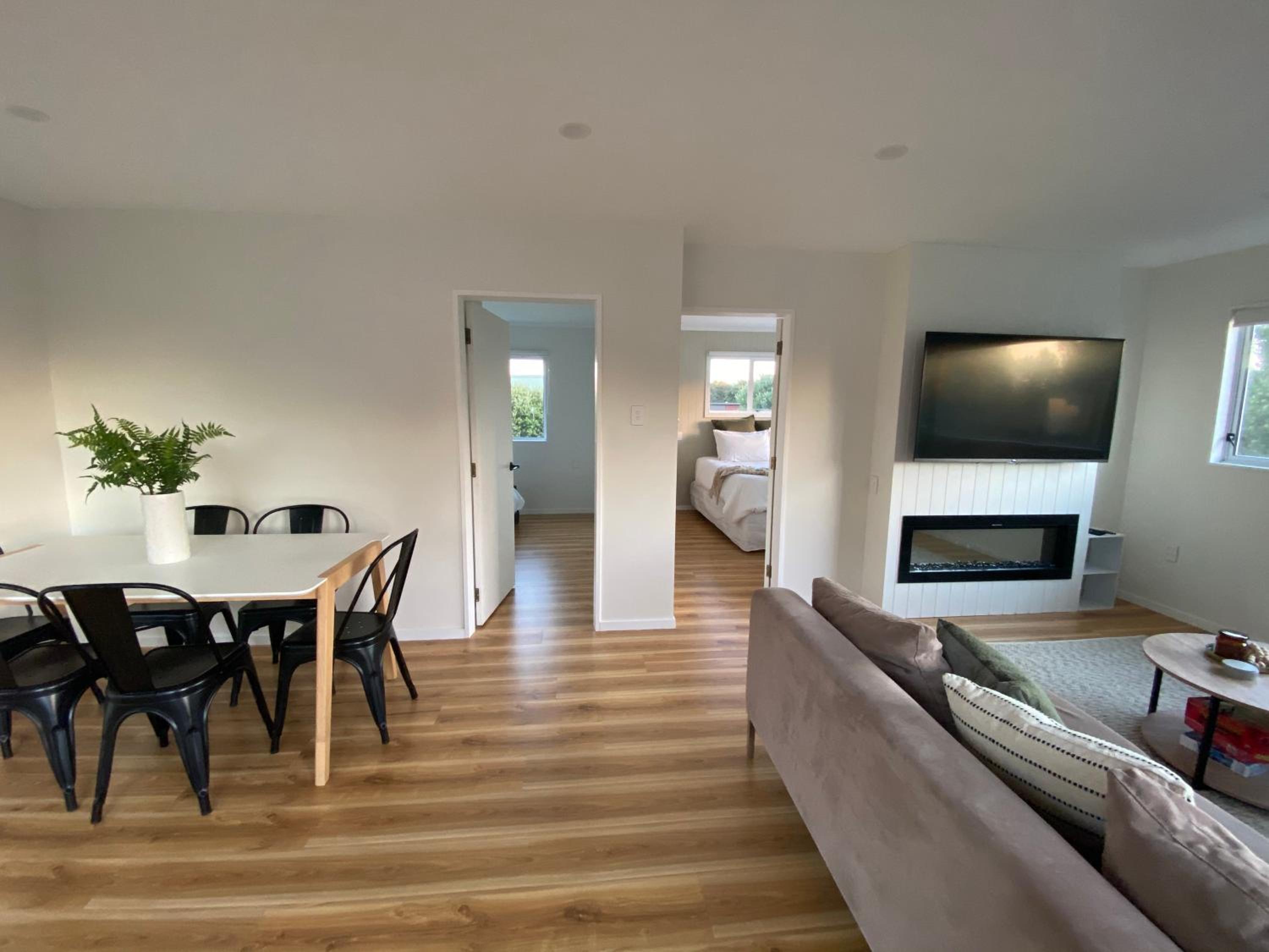 Three-Bedroom House photo 2
