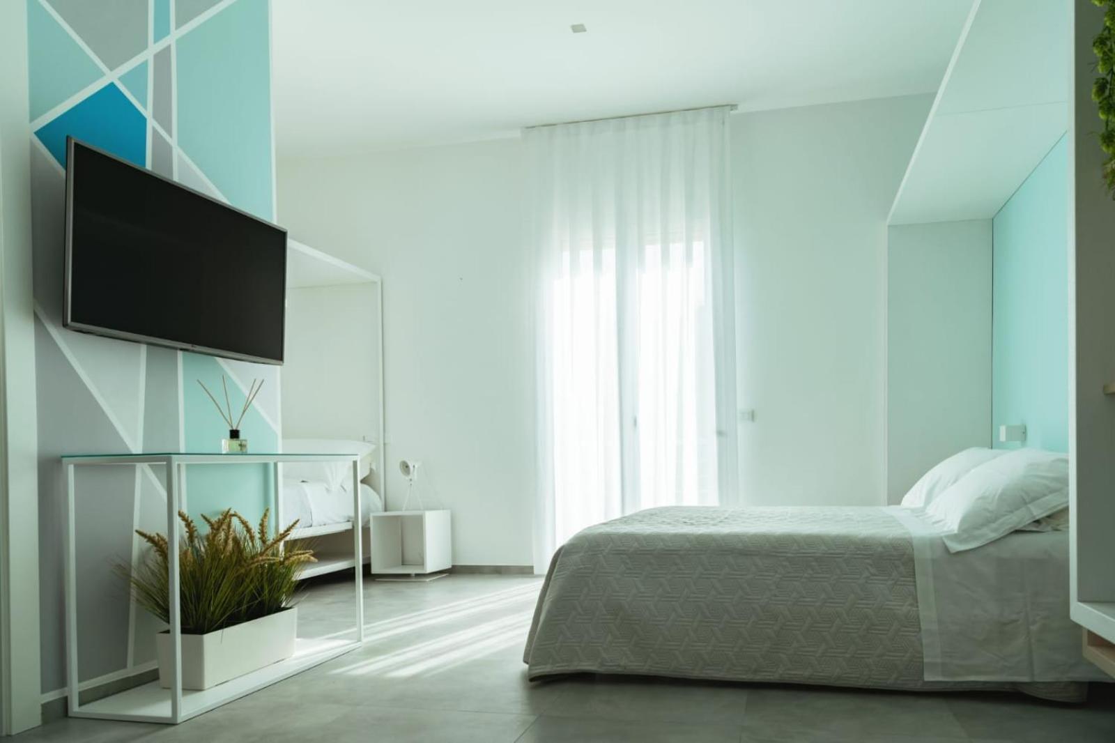 Triple Room - Photo 14