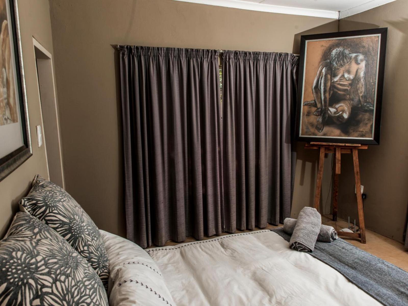 Standard Double Room - Photo 6