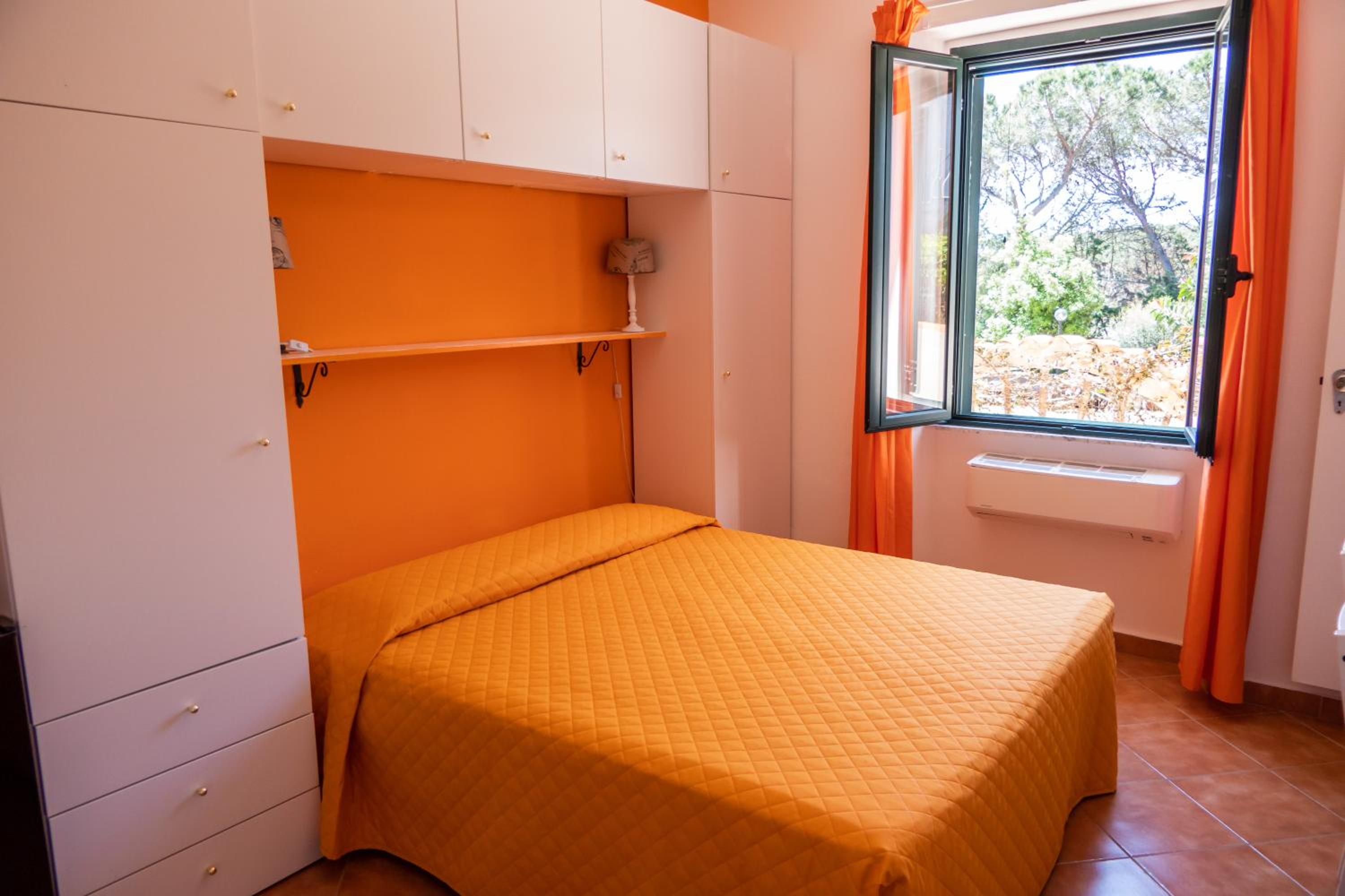 Double or Twin Room with Bathroom photo 1