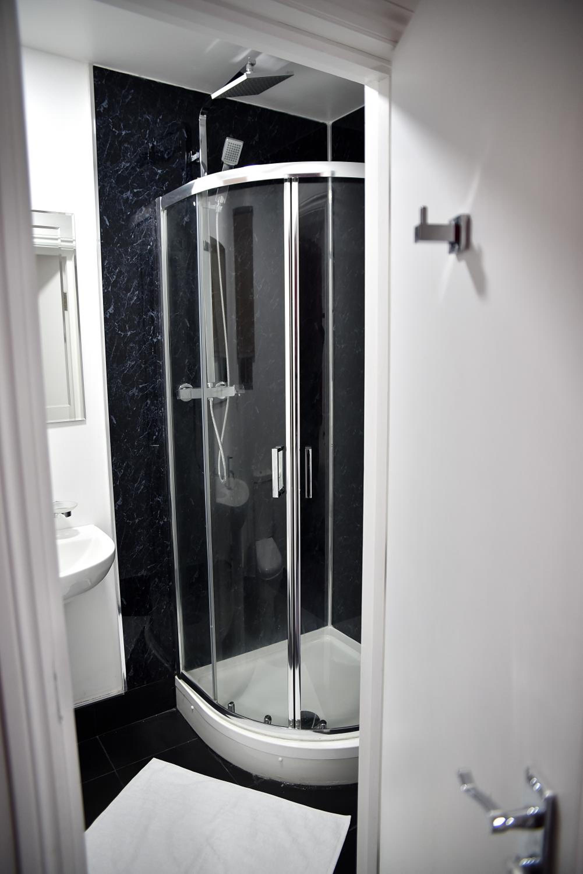 Standard Triple Room photo 2