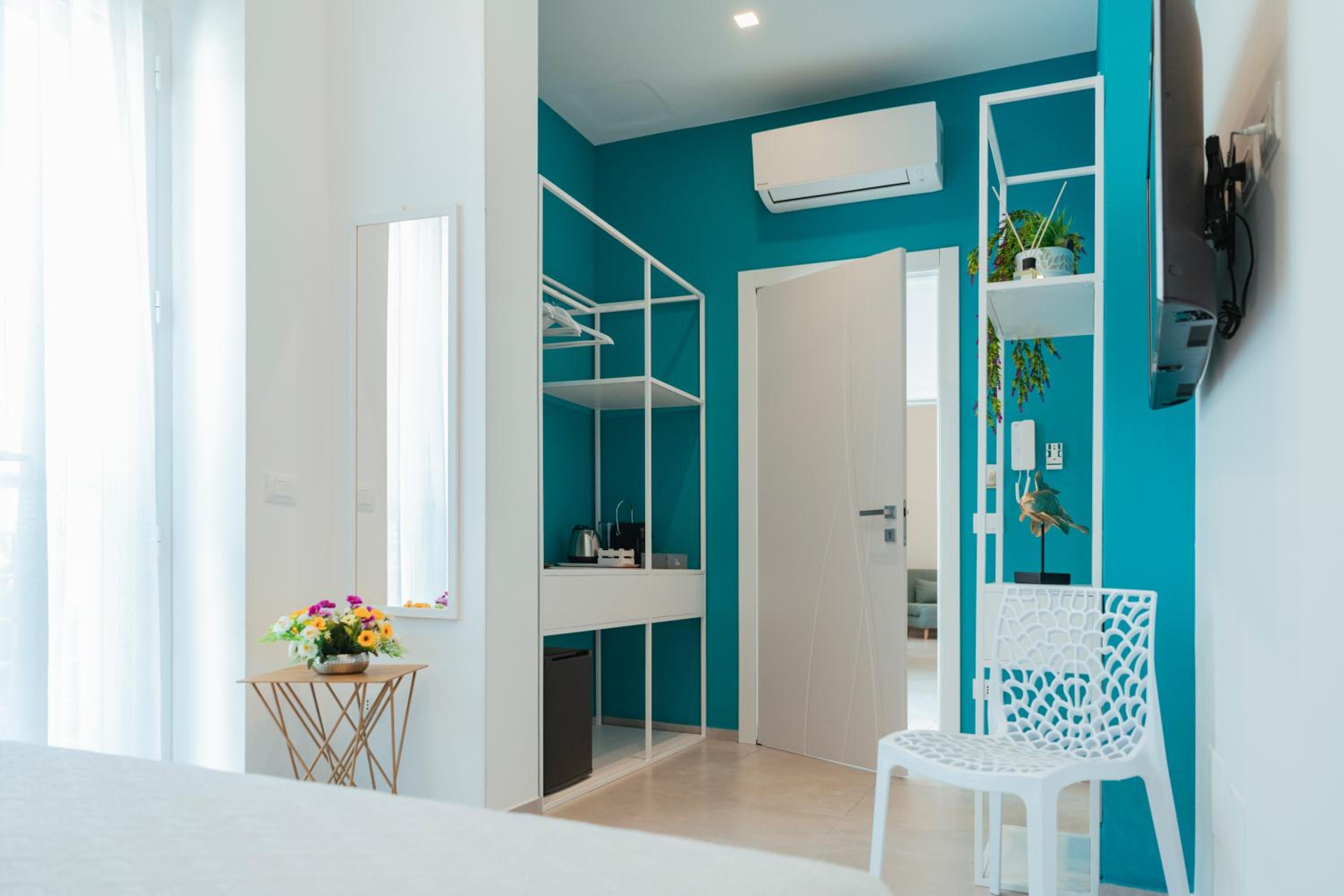 Double Room - Photo 13
