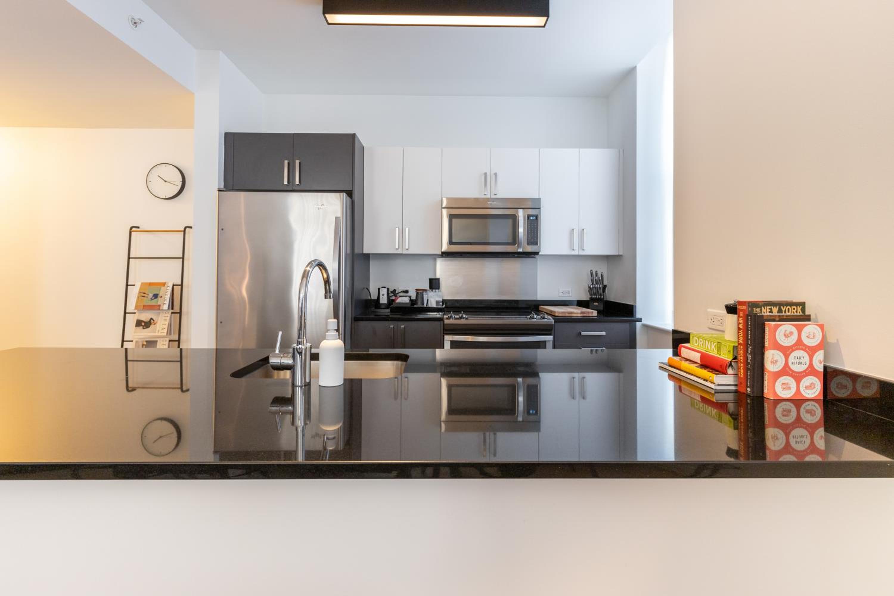 Two-Bedroom Apartment thumbnail 5