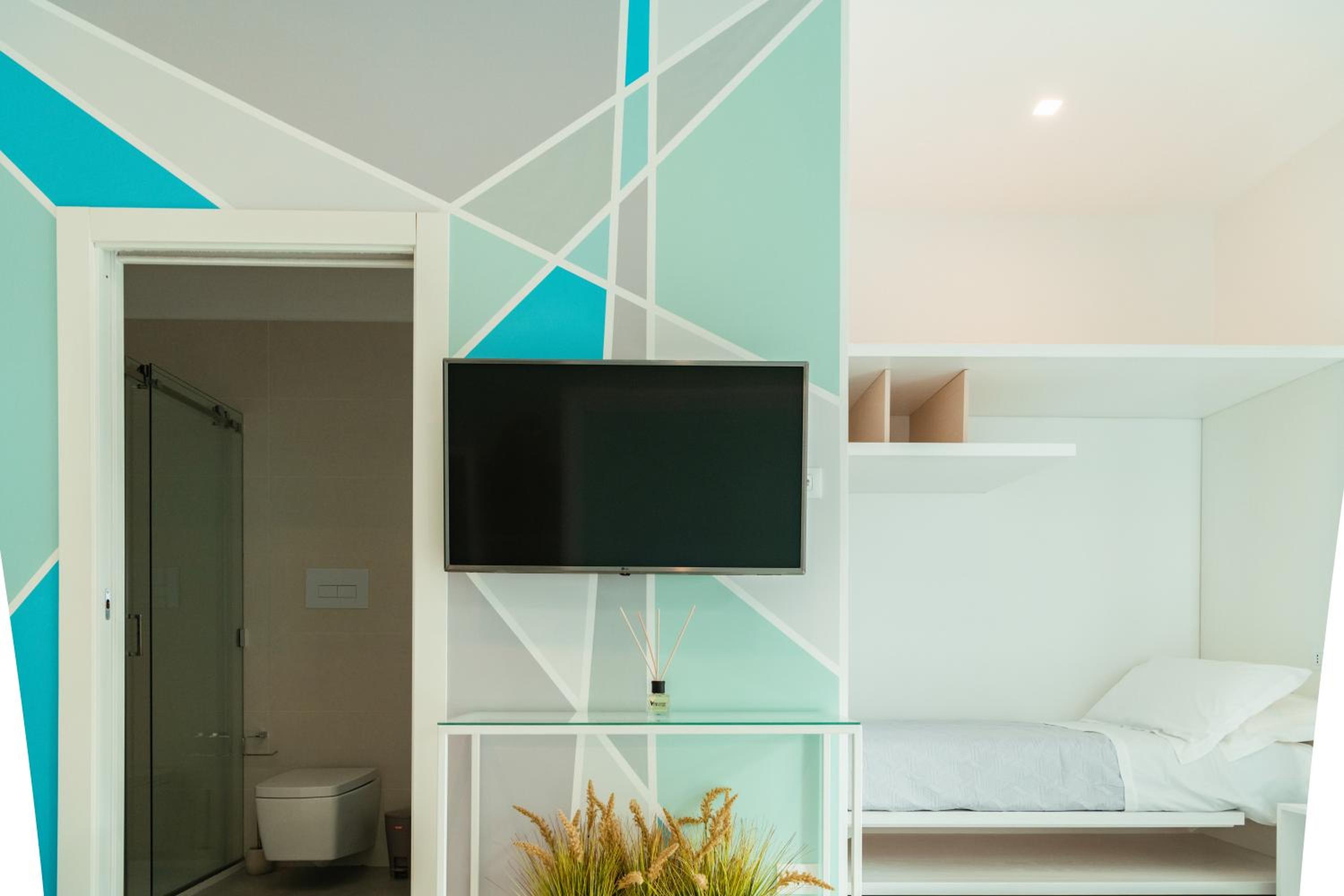 Triple Room - Photo 12