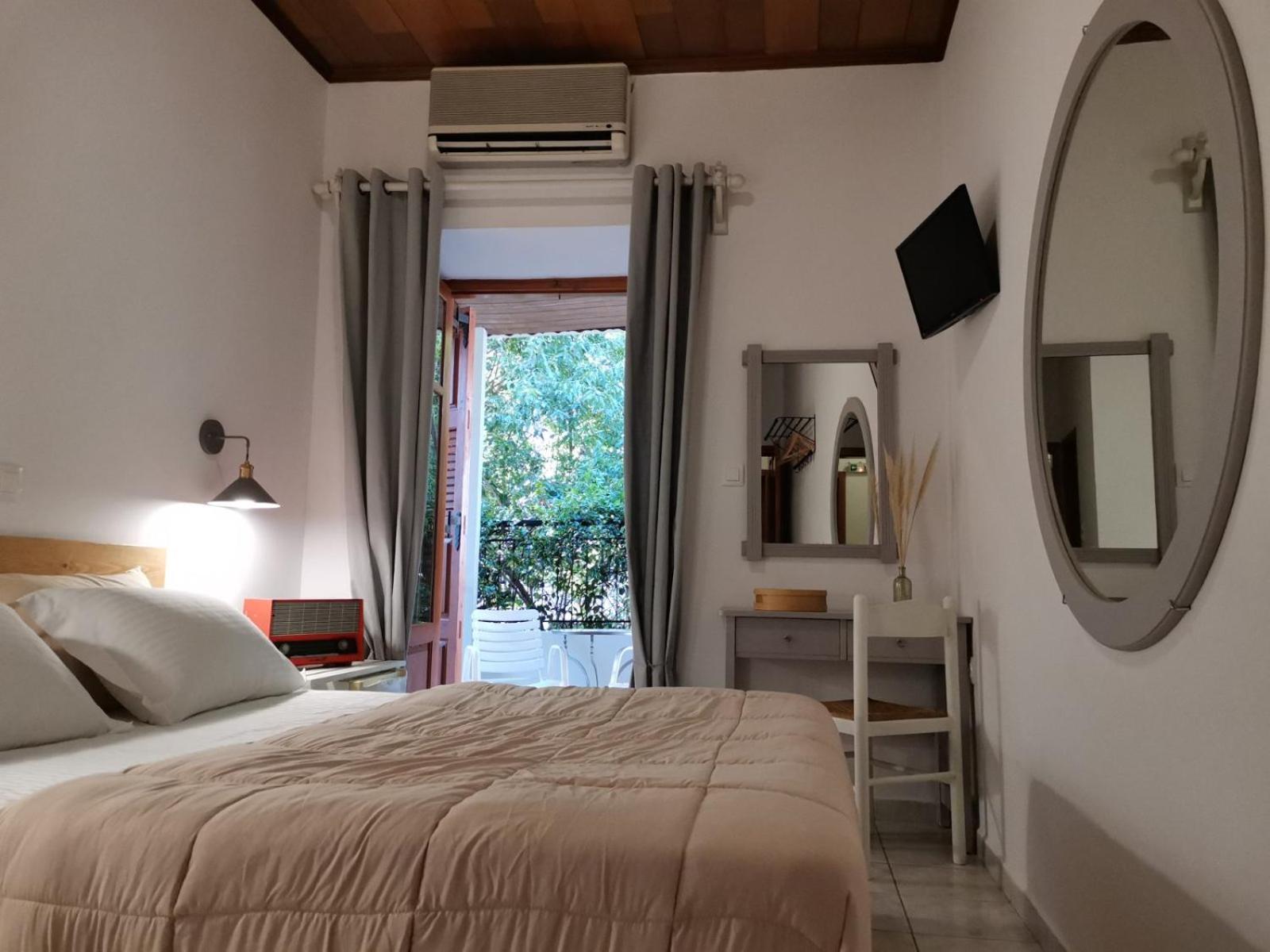 Double Room with Balcony photo 1
