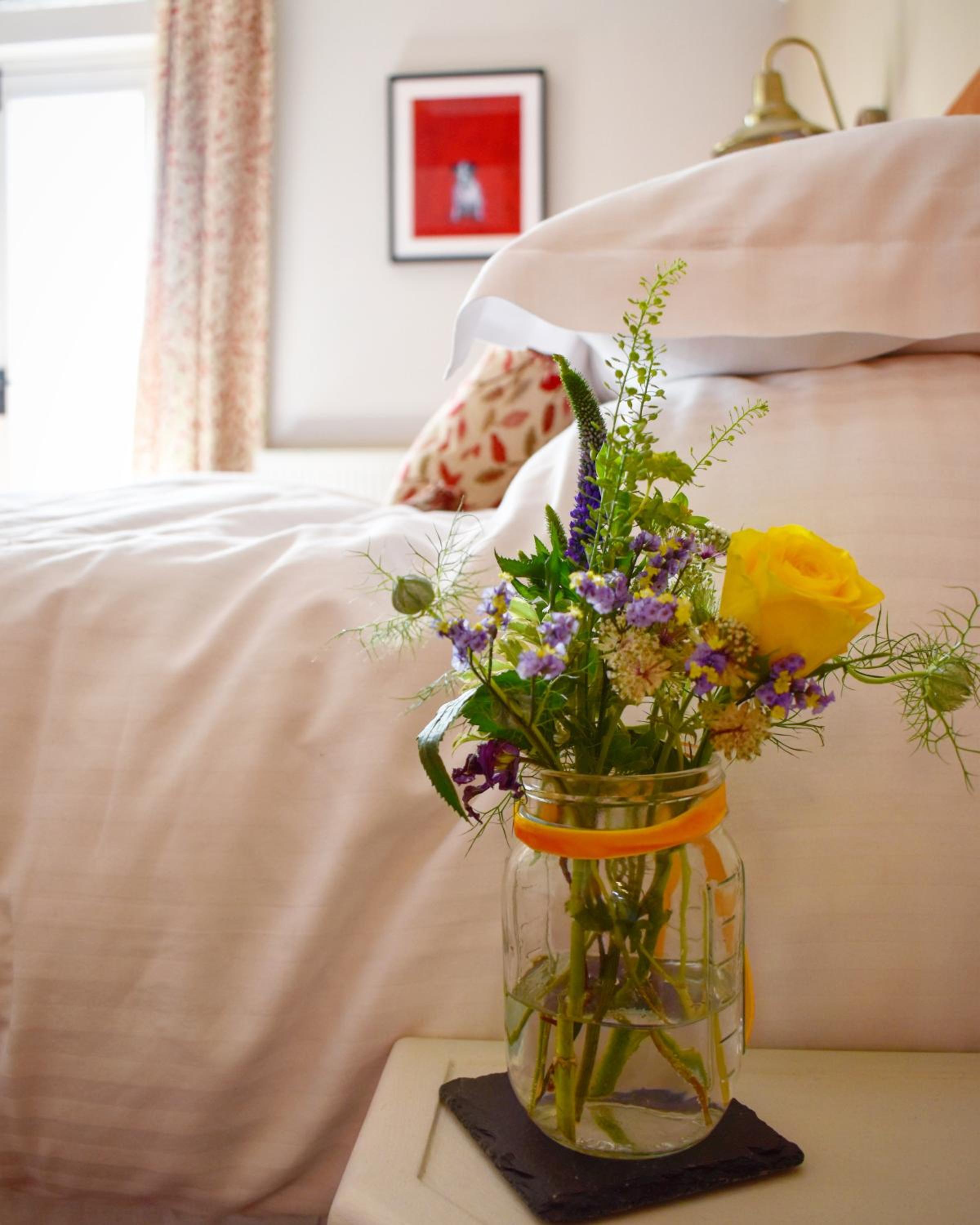 Deluxe Double Room With Bath photo 2
