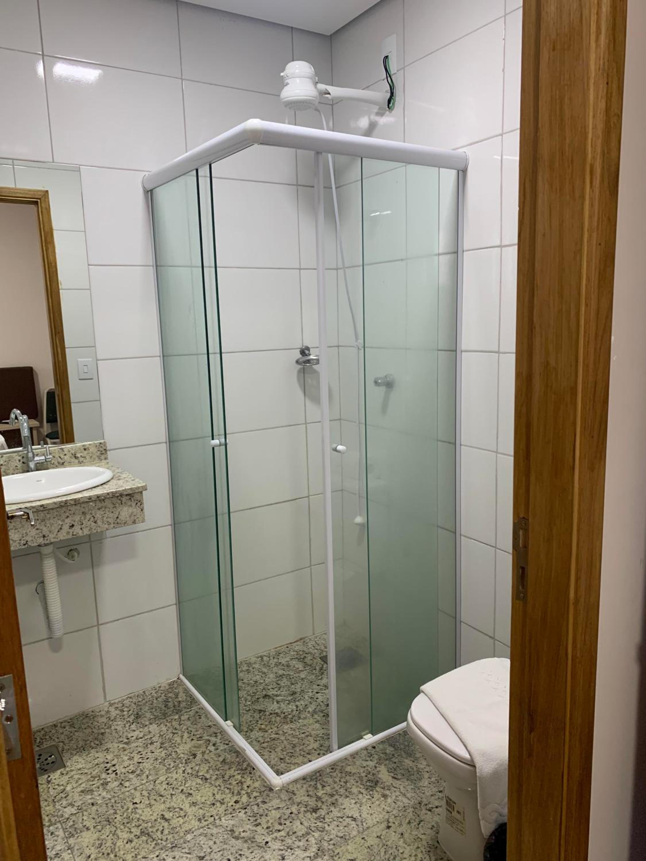 Budget Double Room - Photo 6