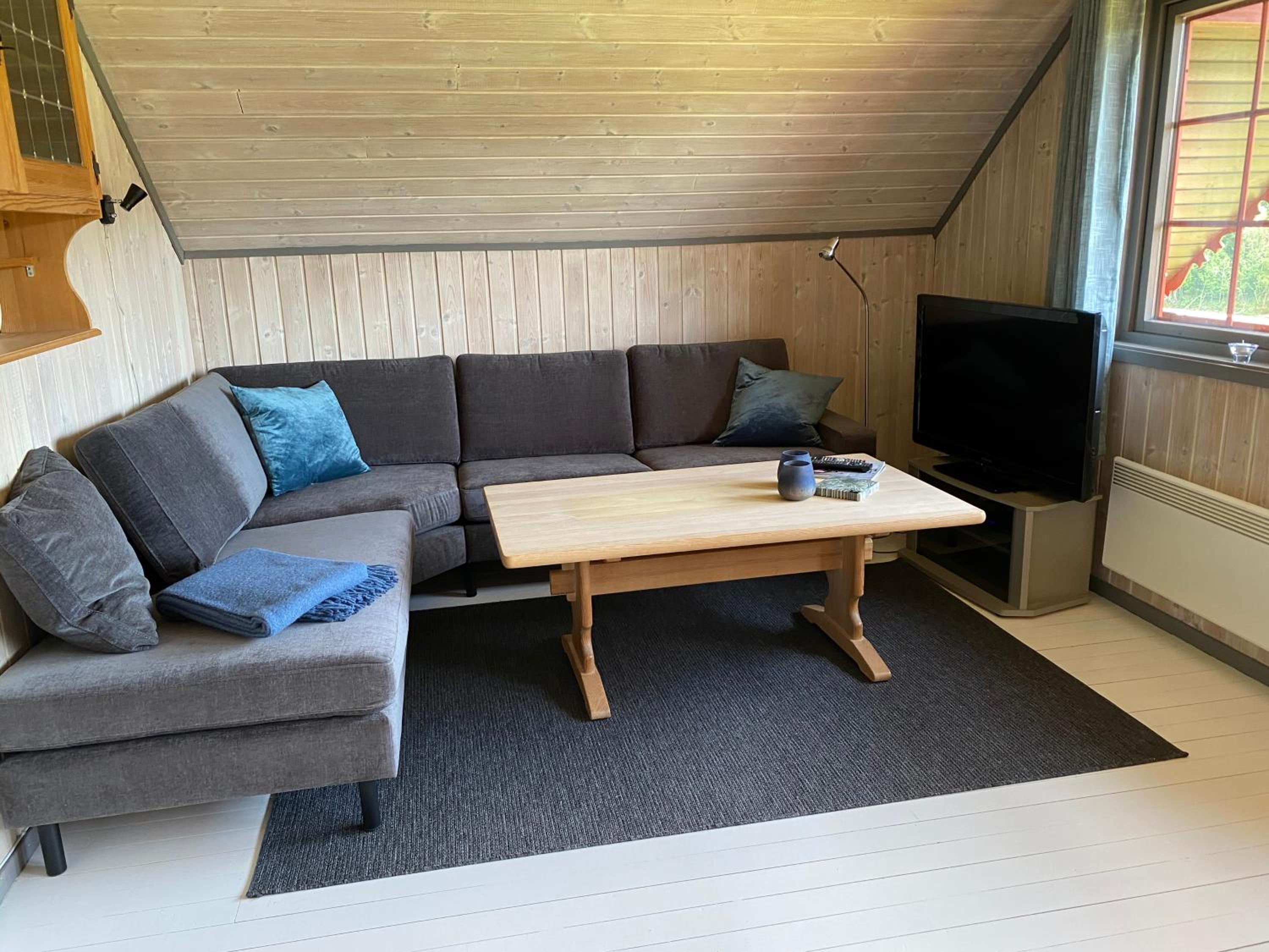 Apartment with Balcony (5 Adults) photo 1