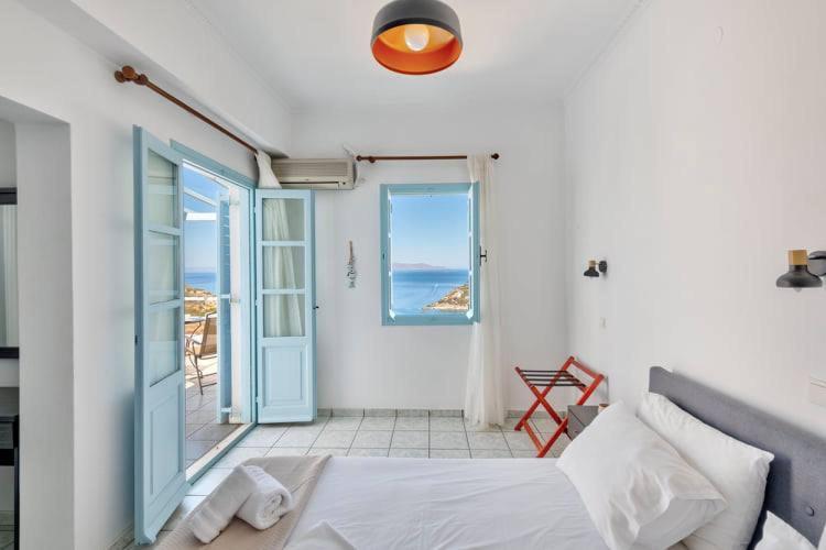 Standard Double or Twin Room with Sea View - Photo 5