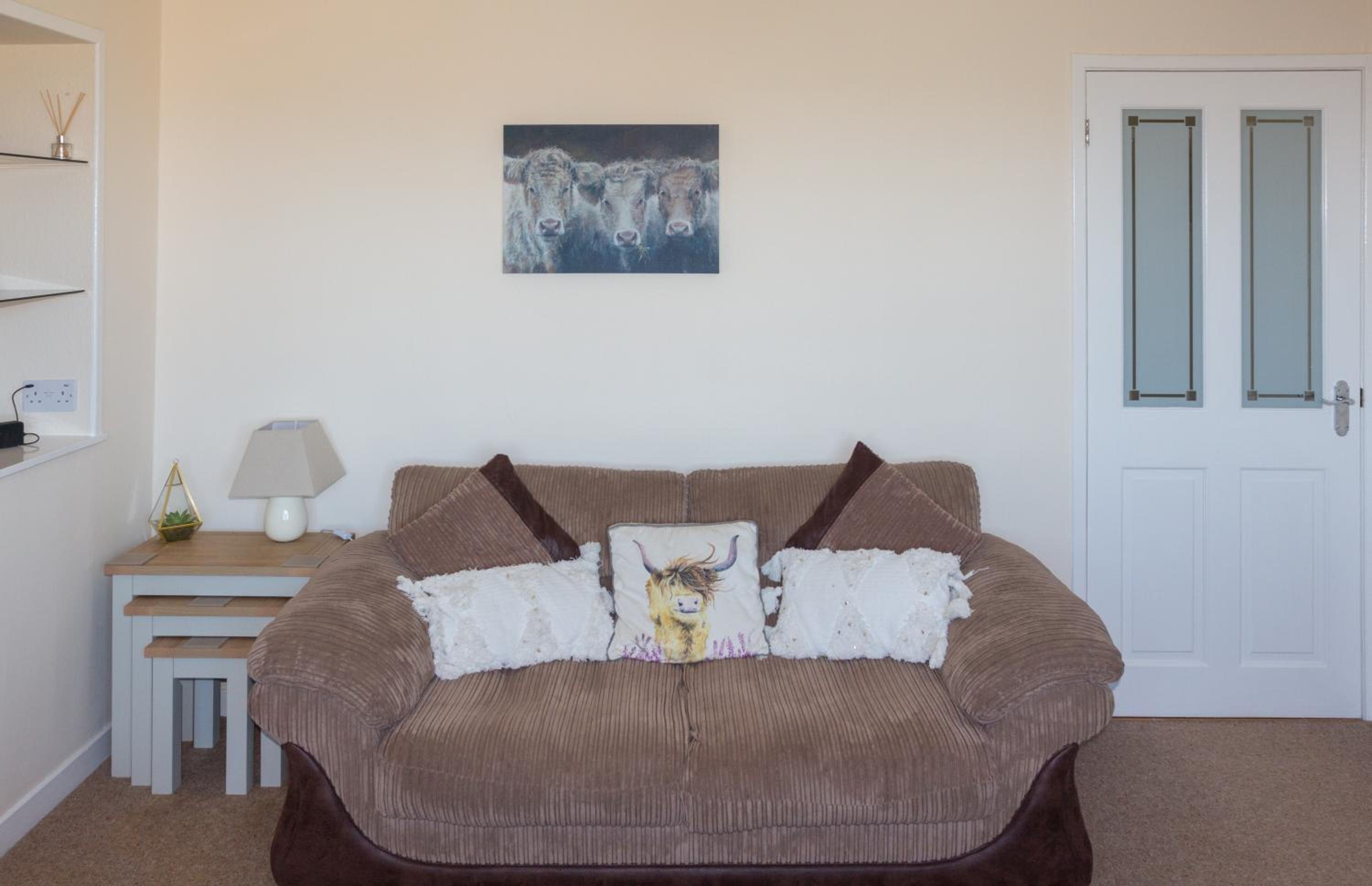 One-Bedroom House photo 2