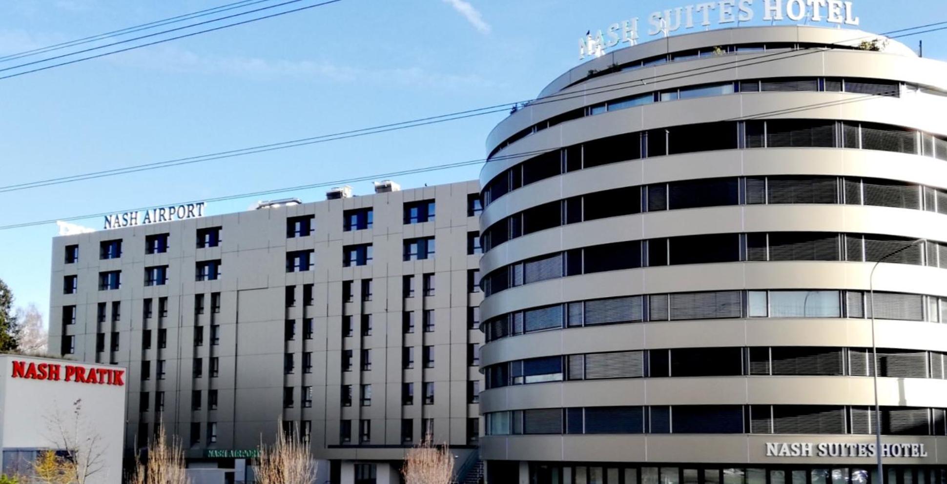 Skyline Nash Suite with Balcony