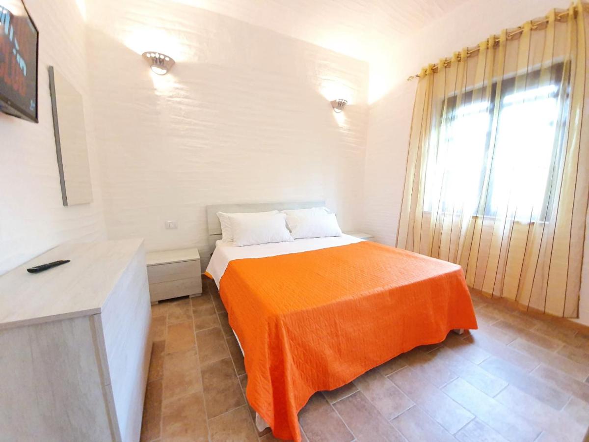 Deluxe King Room photo 3