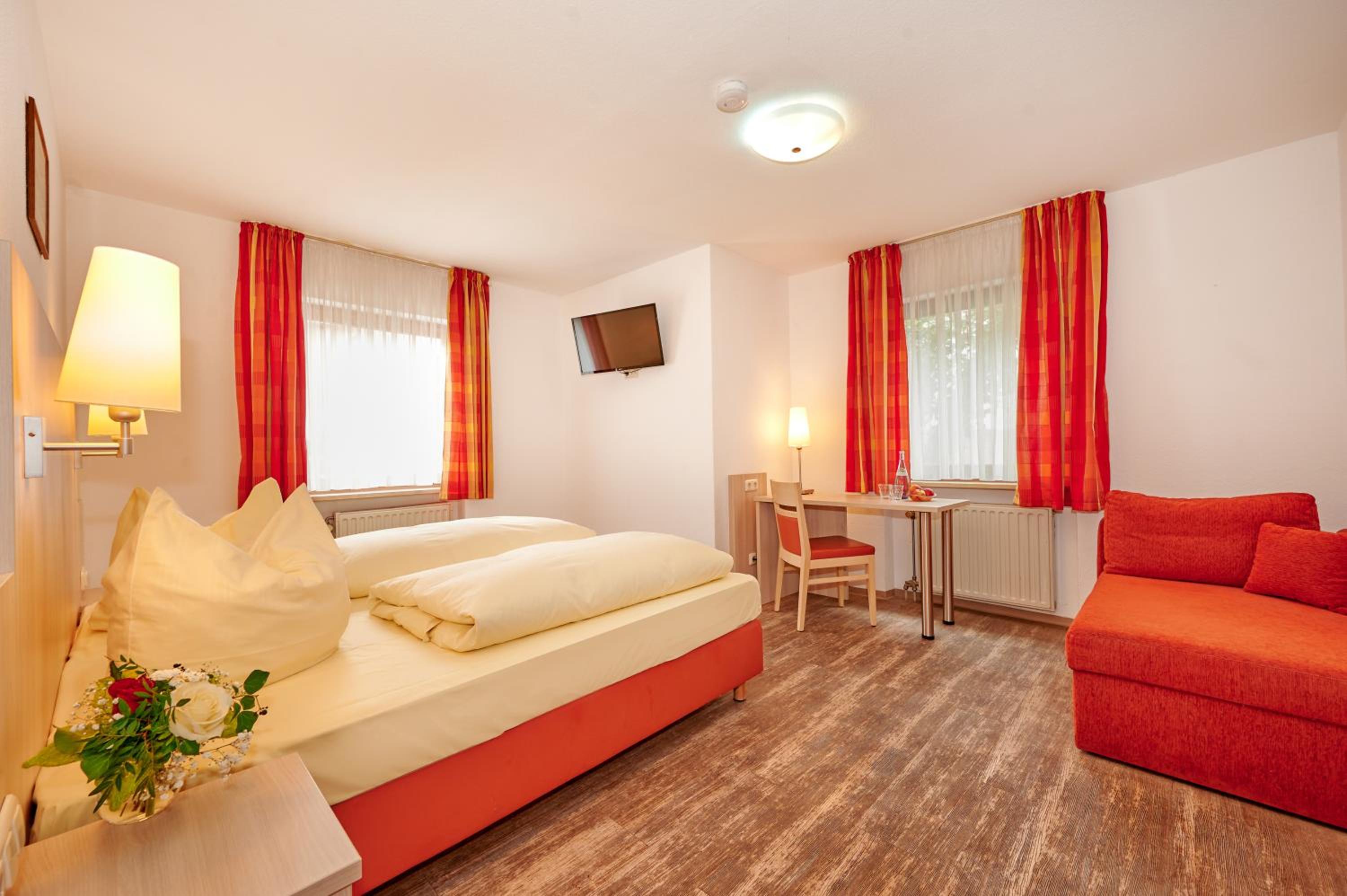Double or Twin Room photo 1