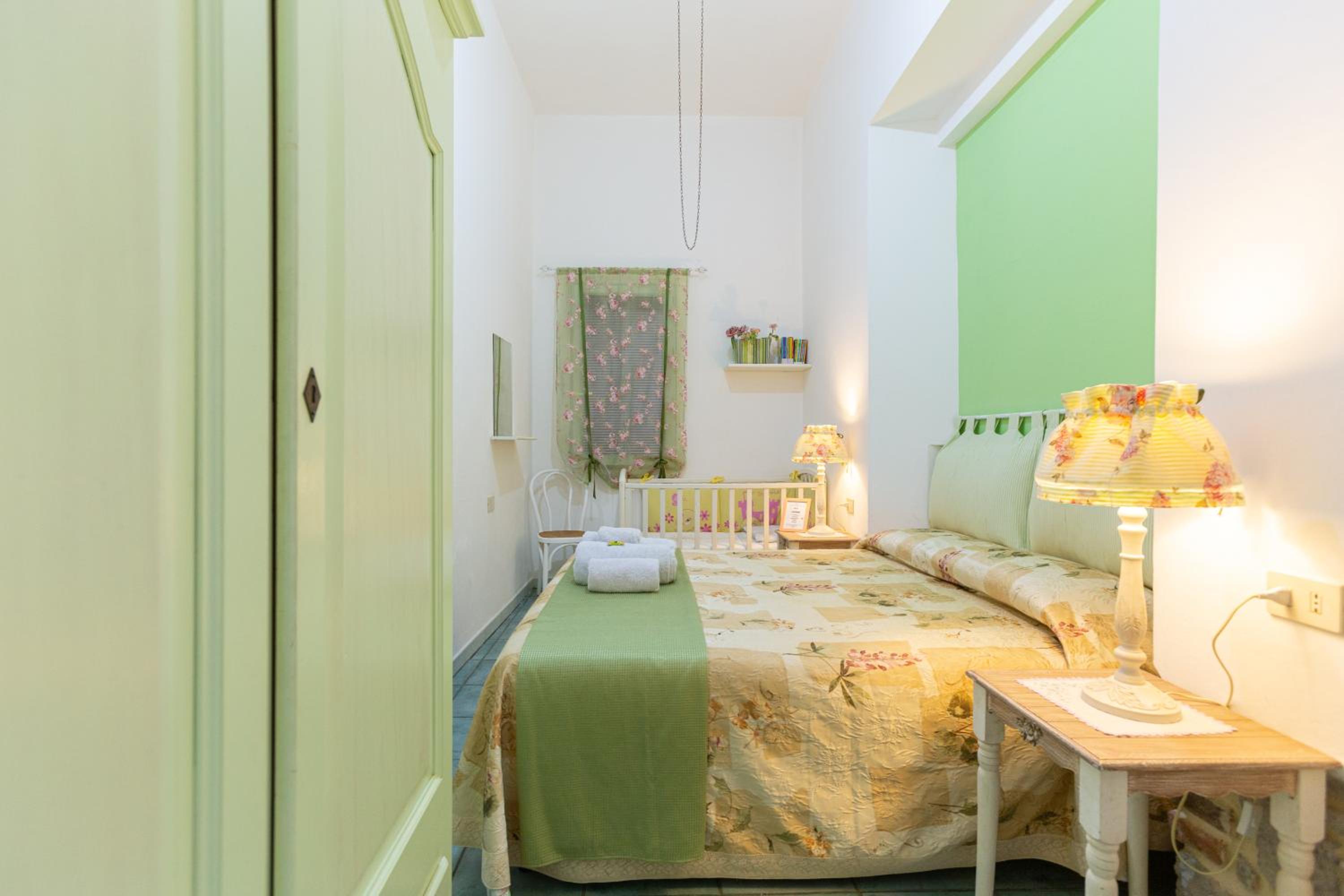 Three-Bedroom Apartment - Photo 18