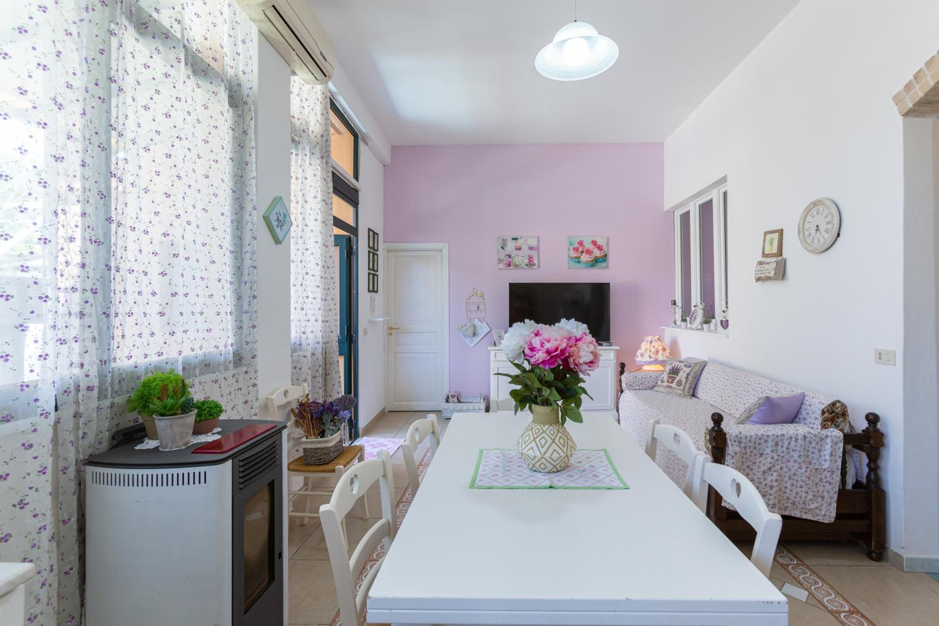 Three-Bedroom Apartment - Photo 16