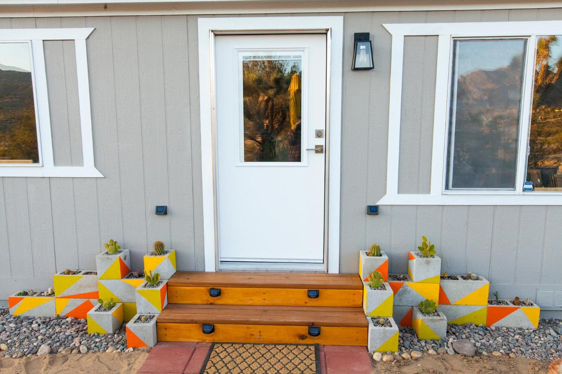 Three-Bedroom House - Photo 27