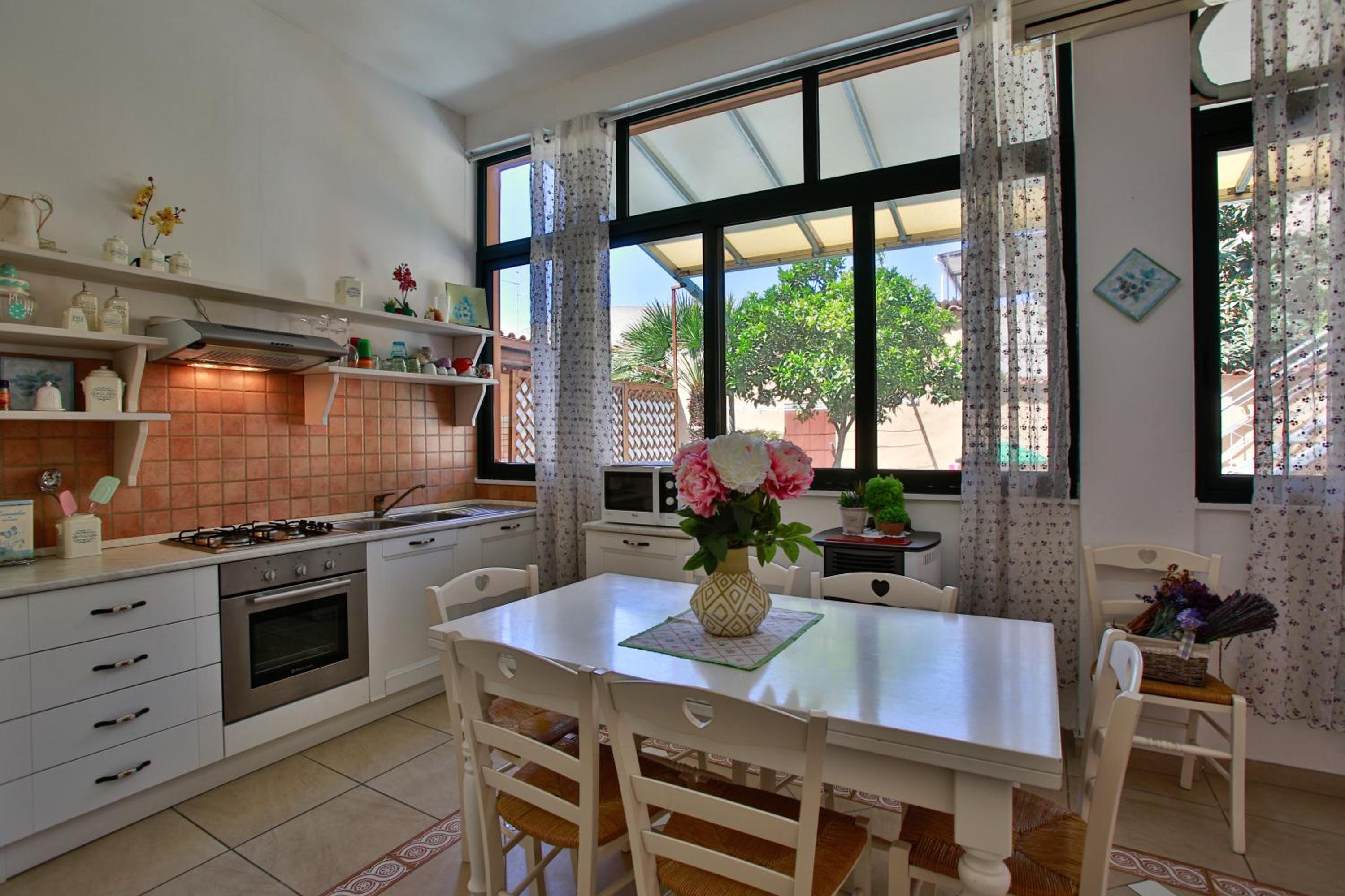 Three-Bedroom Apartment - Photo 20