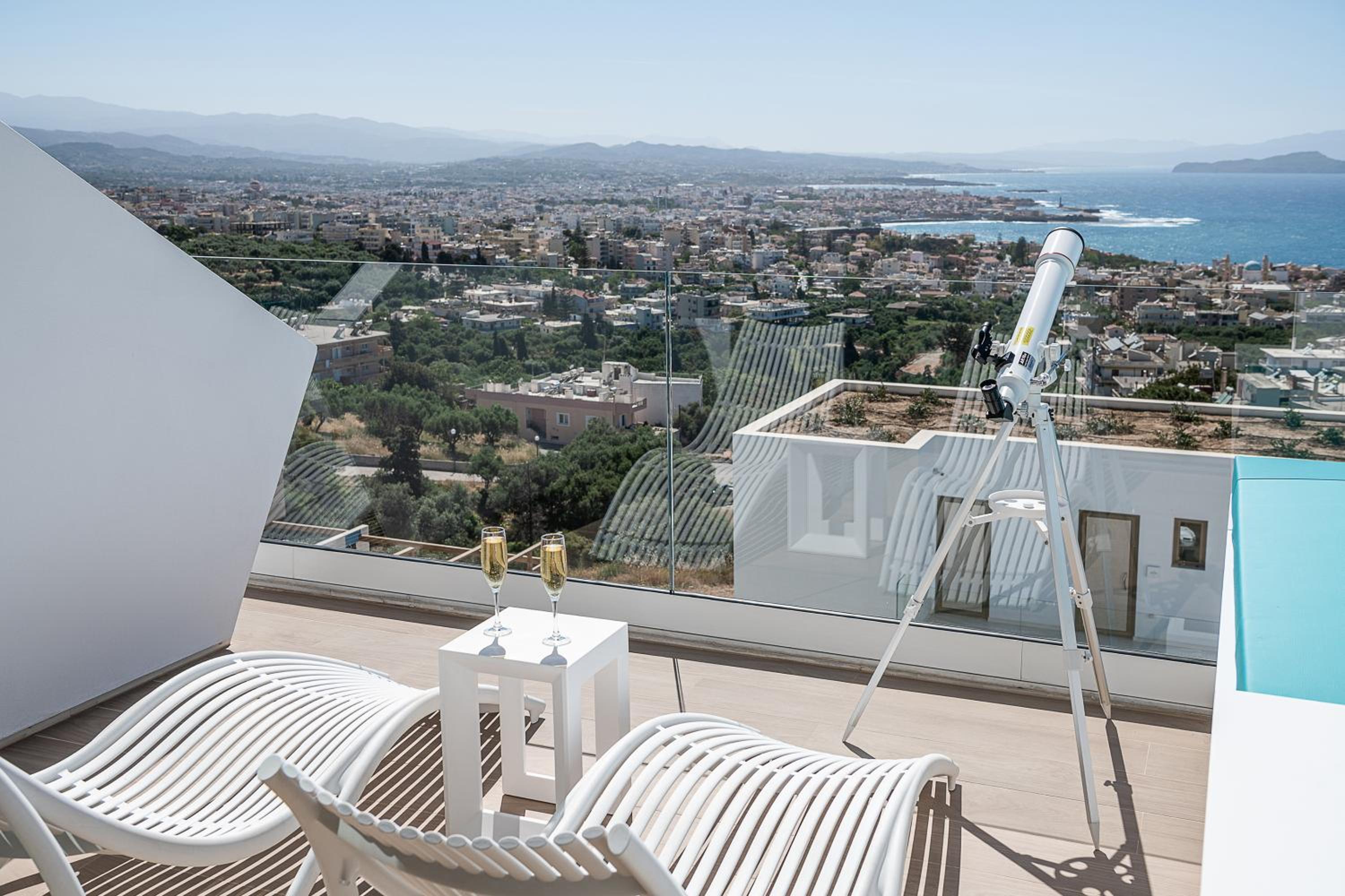 Ambassador Room with Sea View and Private Pool - Photo 6
