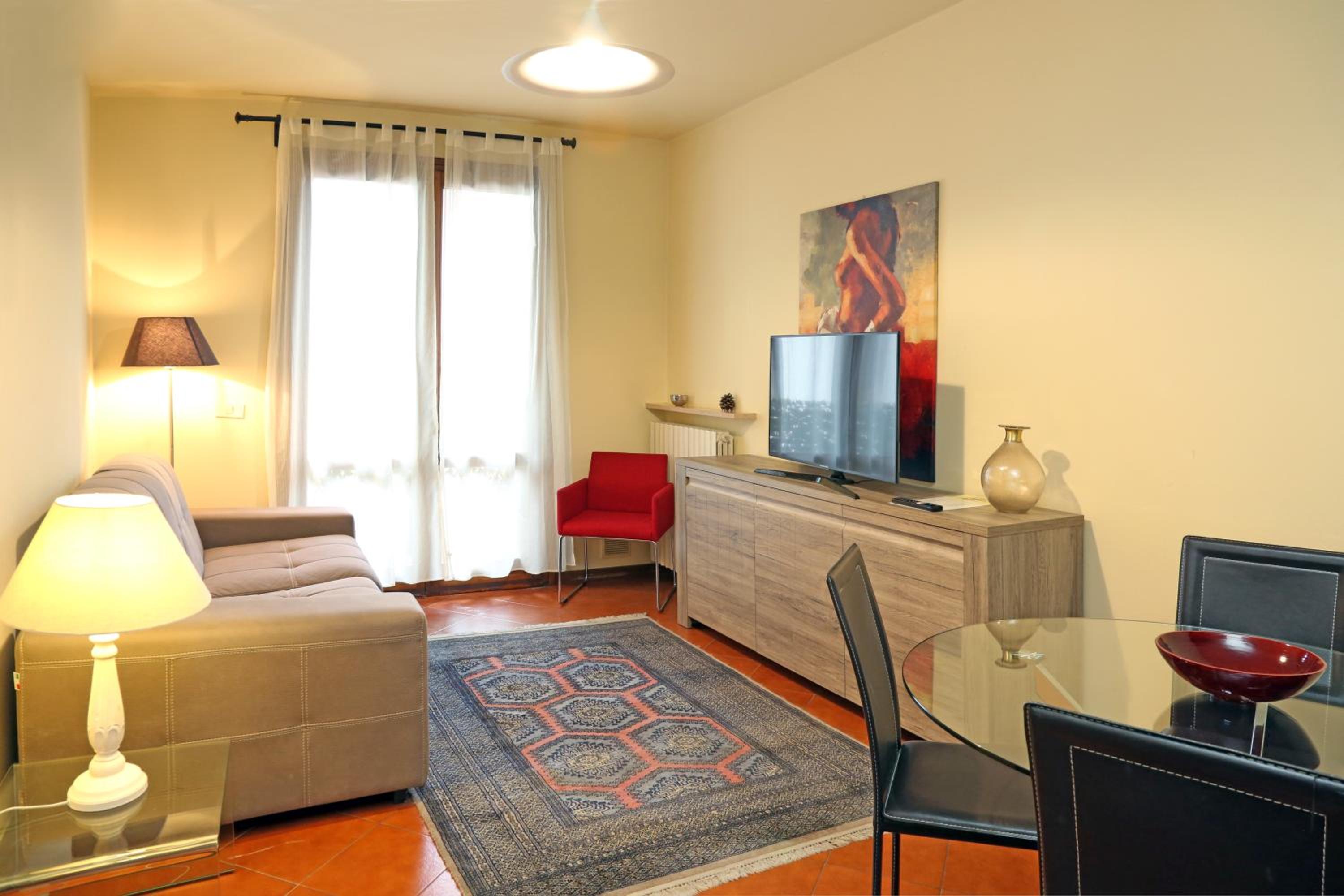 Two-Bedroom Apartment (4 Adults)