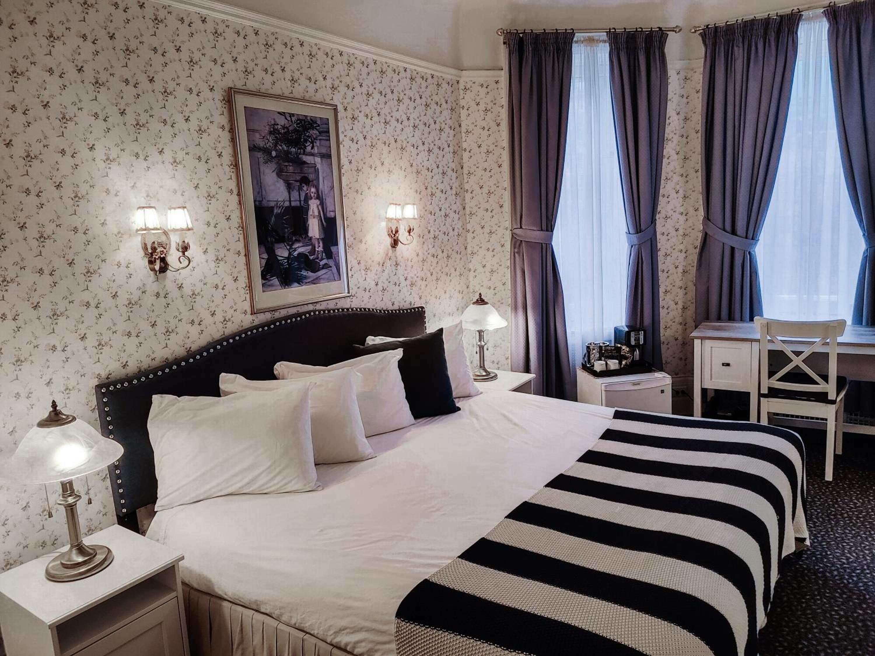 Superior King Room