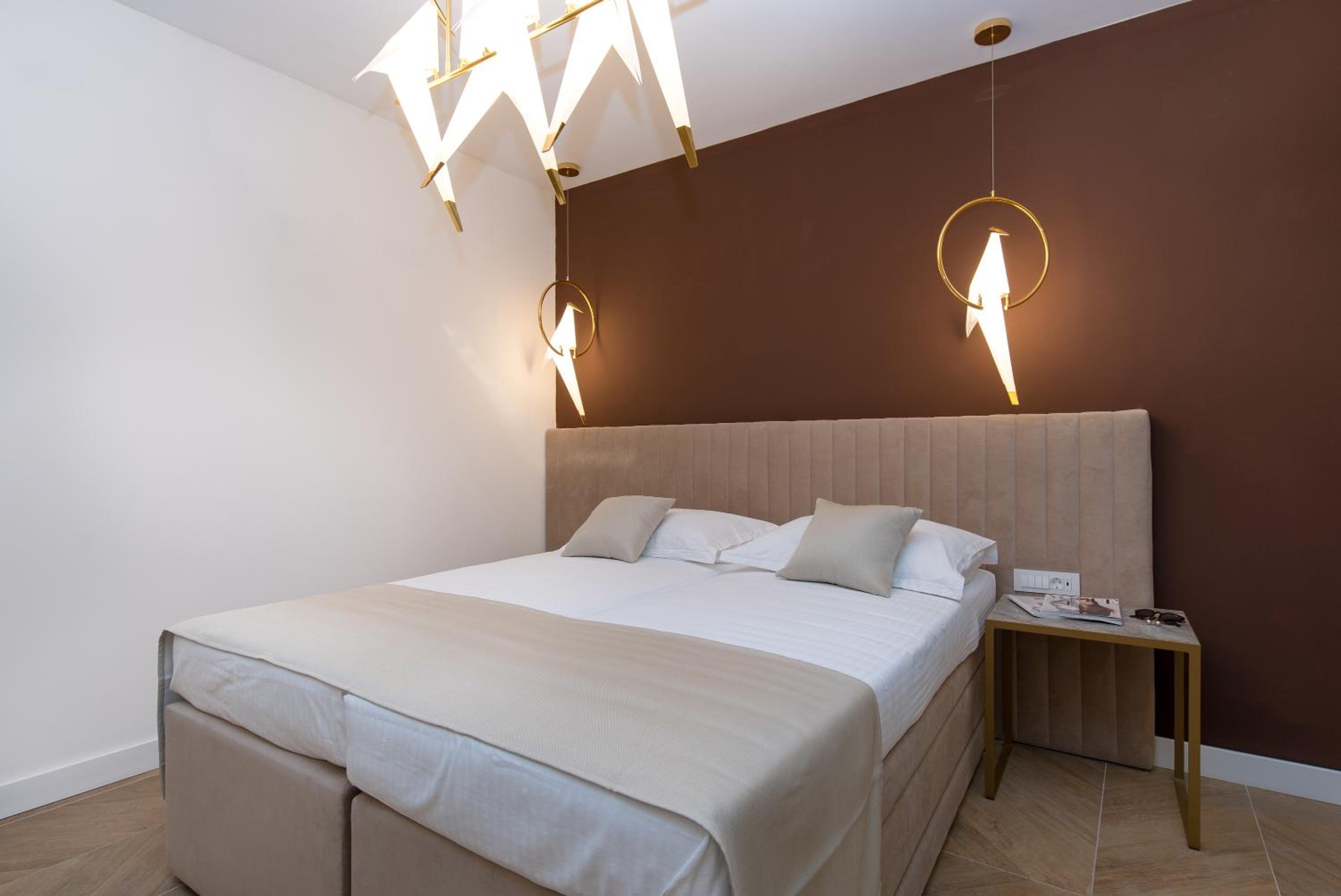 Deluxe Luxury Suite with Private Garden - Photo 5