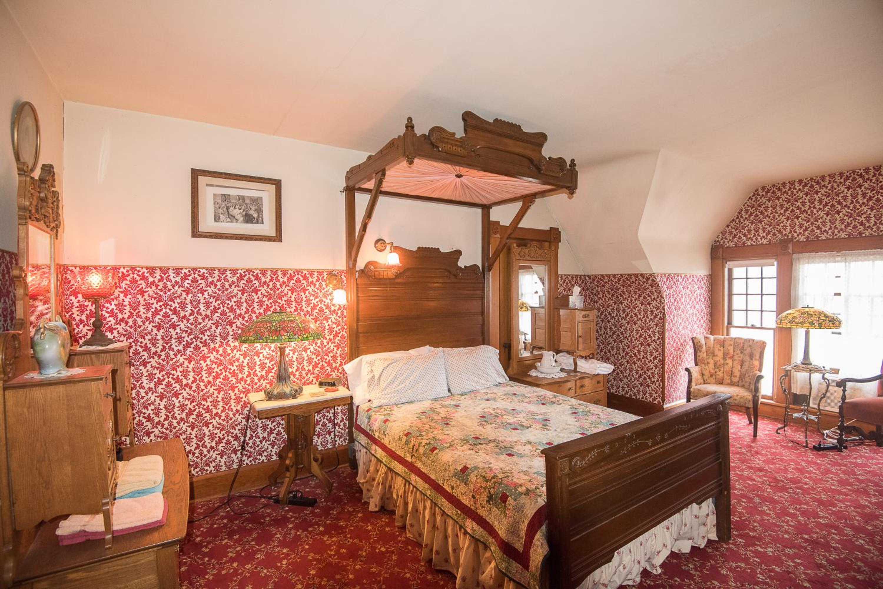 Double Room with Shared Bathroom photo 1