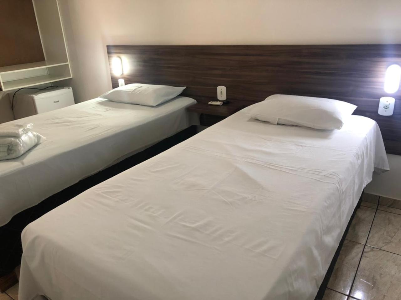 Twin Room - Photo 1