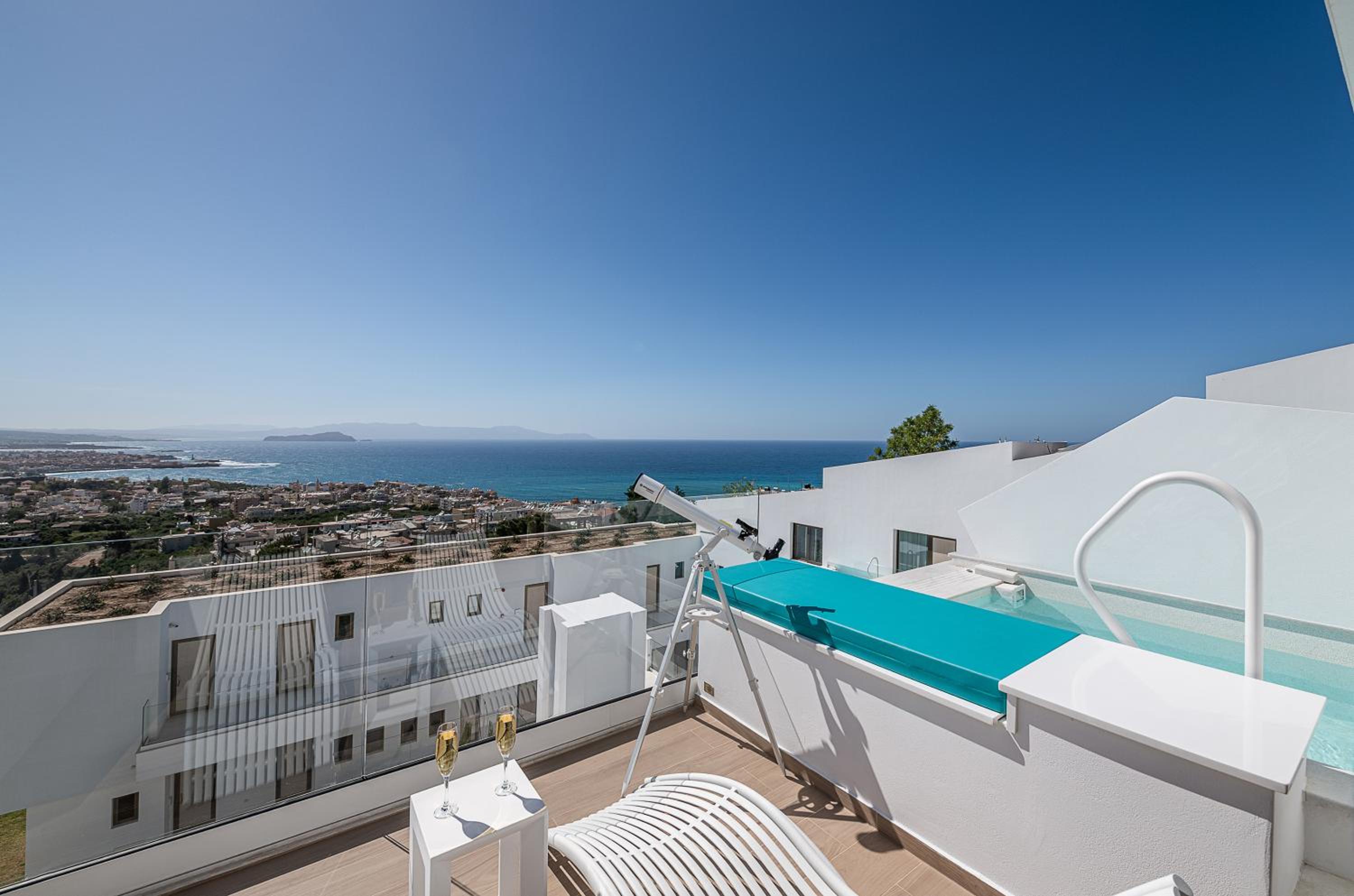Ambassador Room with Sea View and Private Pool - Photo 7