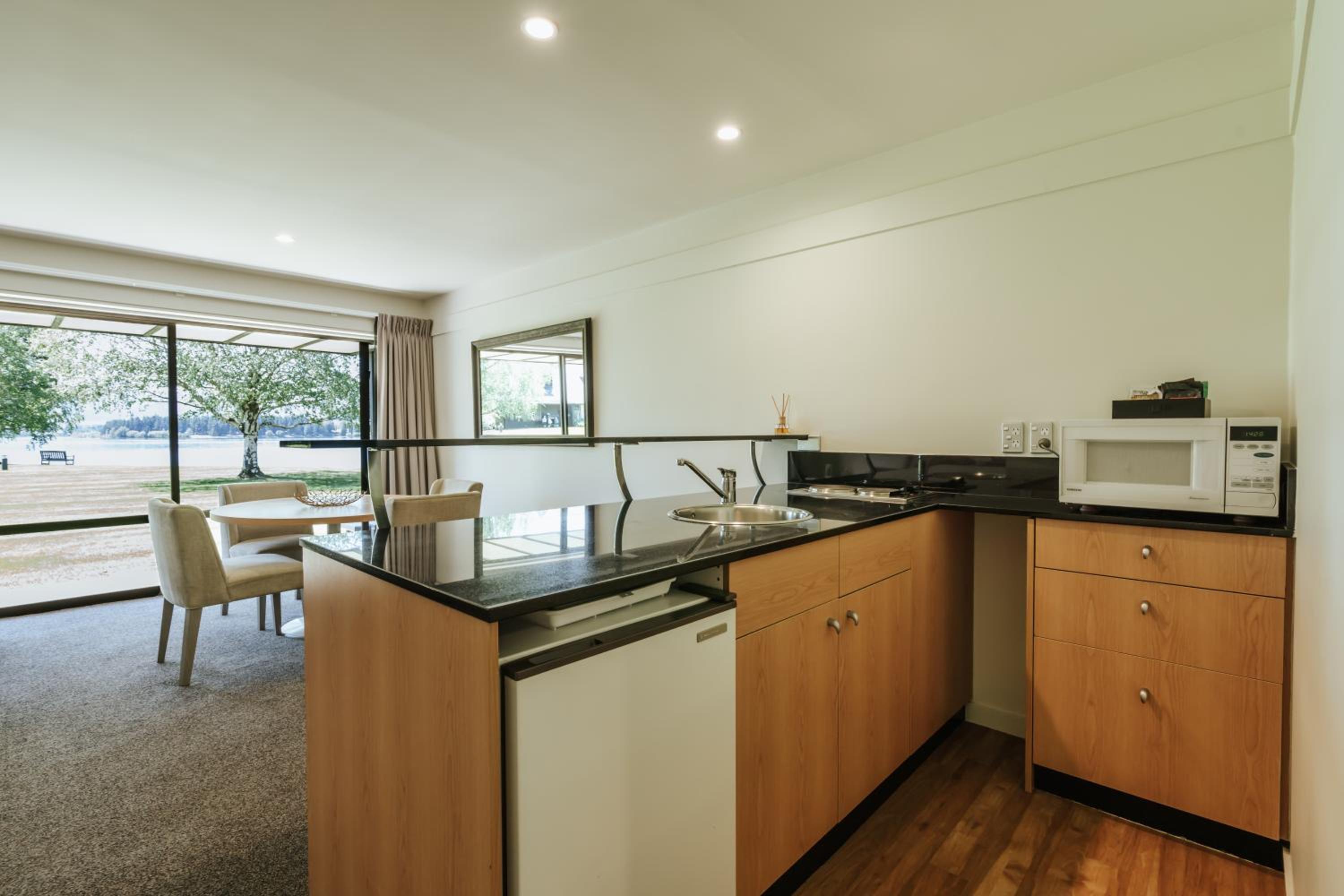 Apartment - Photo 4
