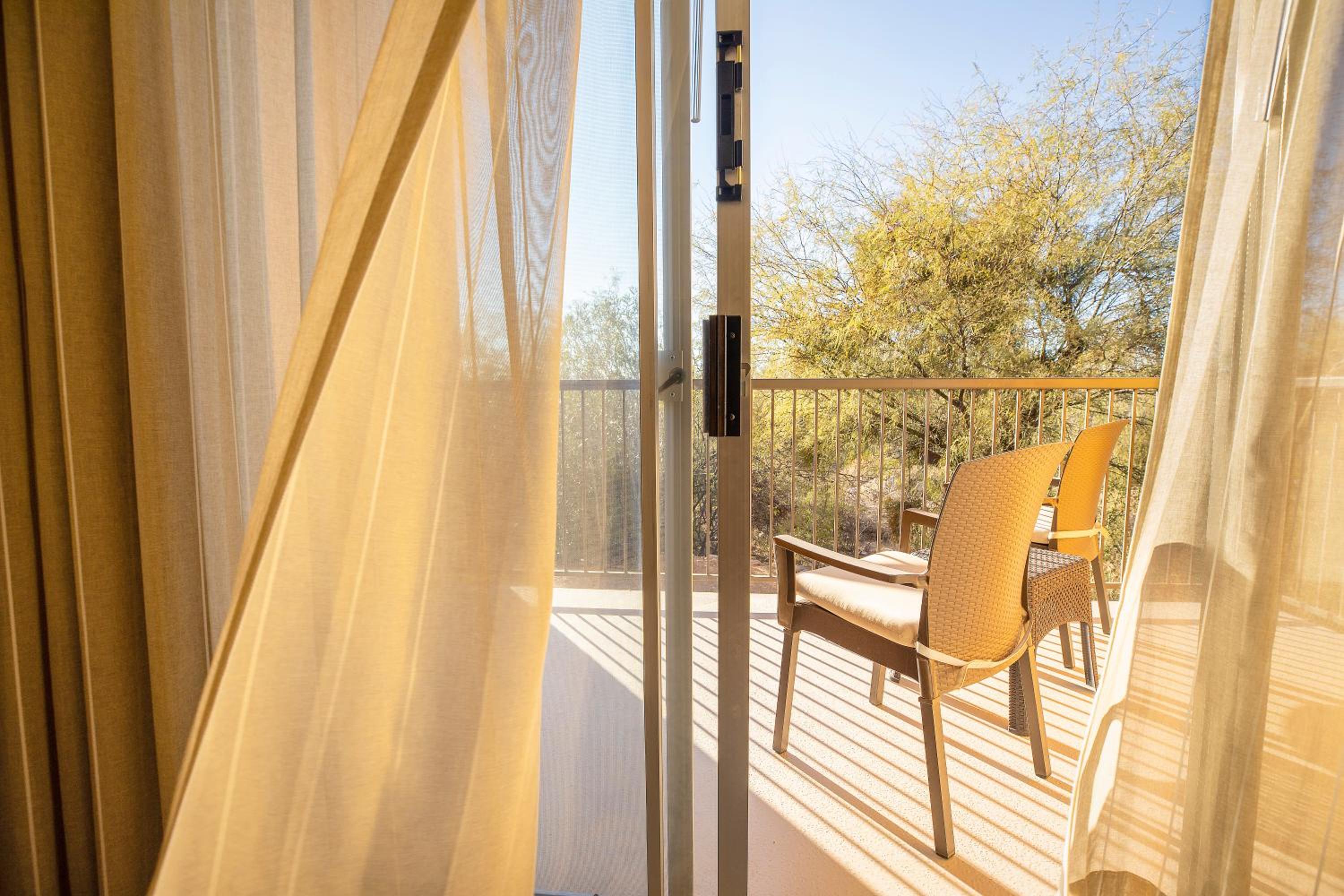 1 King Bed, Casita Junior Studio Suite with Scenic Views - Photo 2