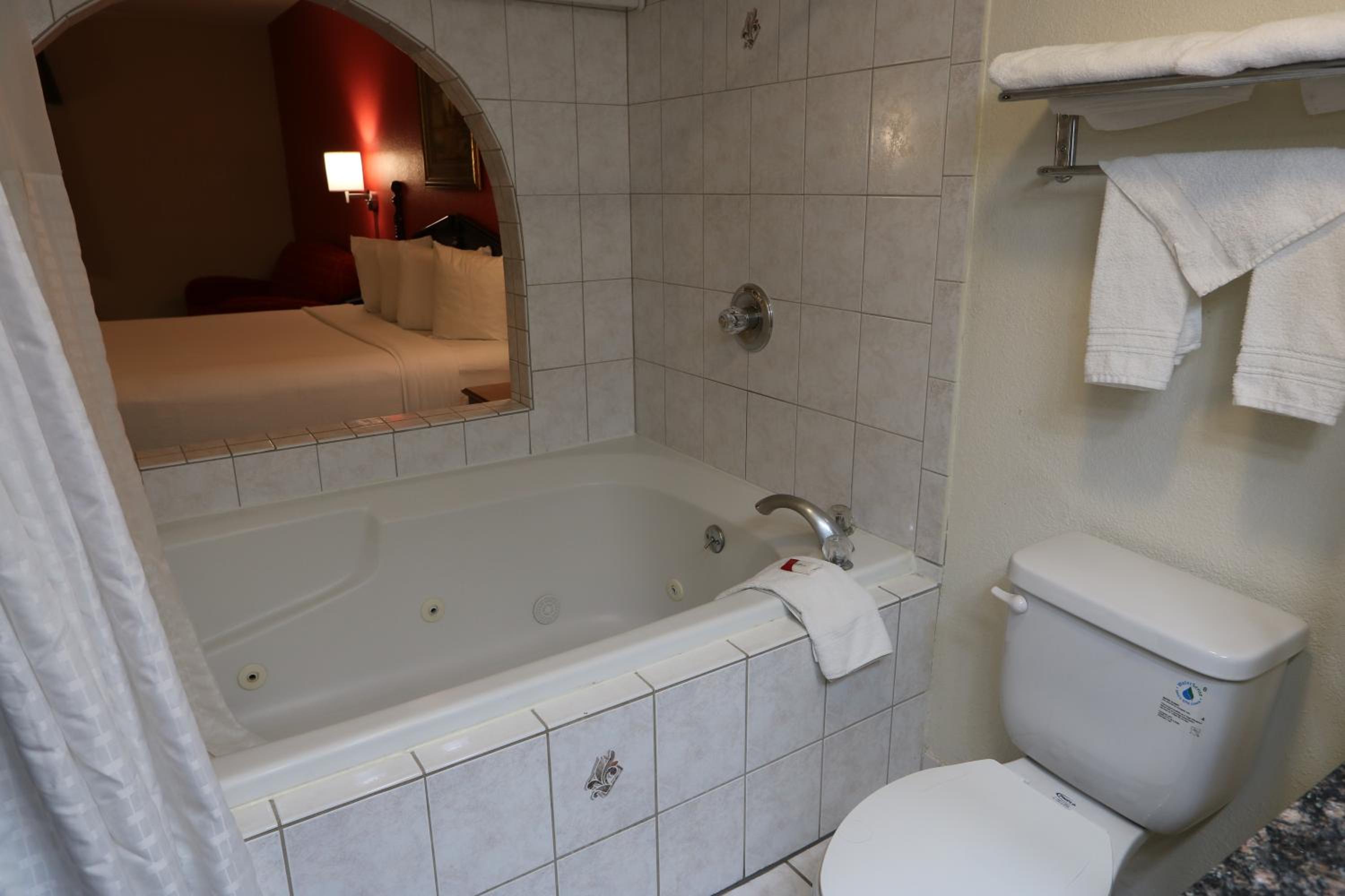 Superior King Studio Suite - Non-Smoking - Photo 7