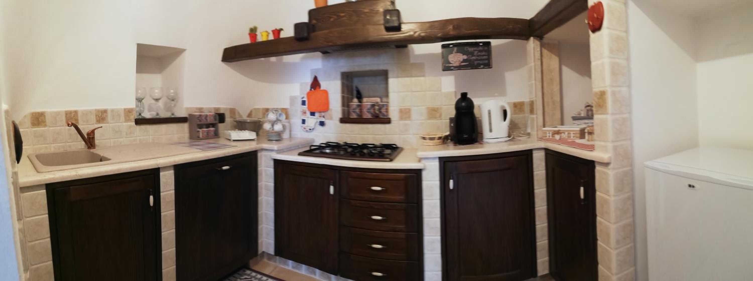 One-Bedroom House - Photo 33