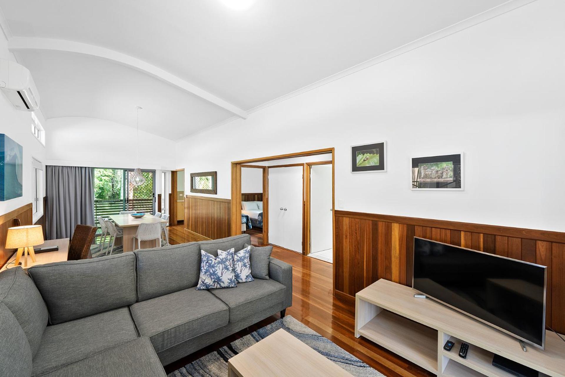 2 bedroom Villa – 1 Bathroom - Photo 9
