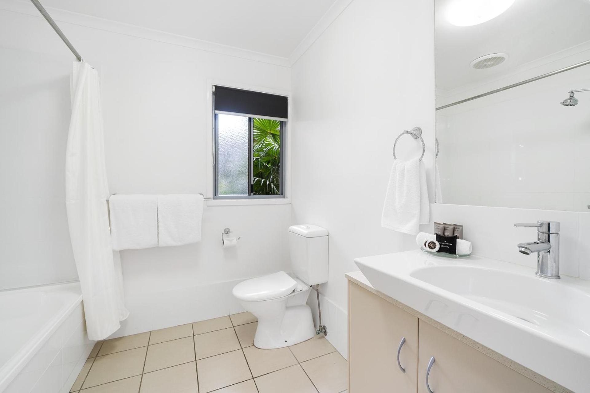 2 bedroom Villa – 1 Bathroom - Photo 5
