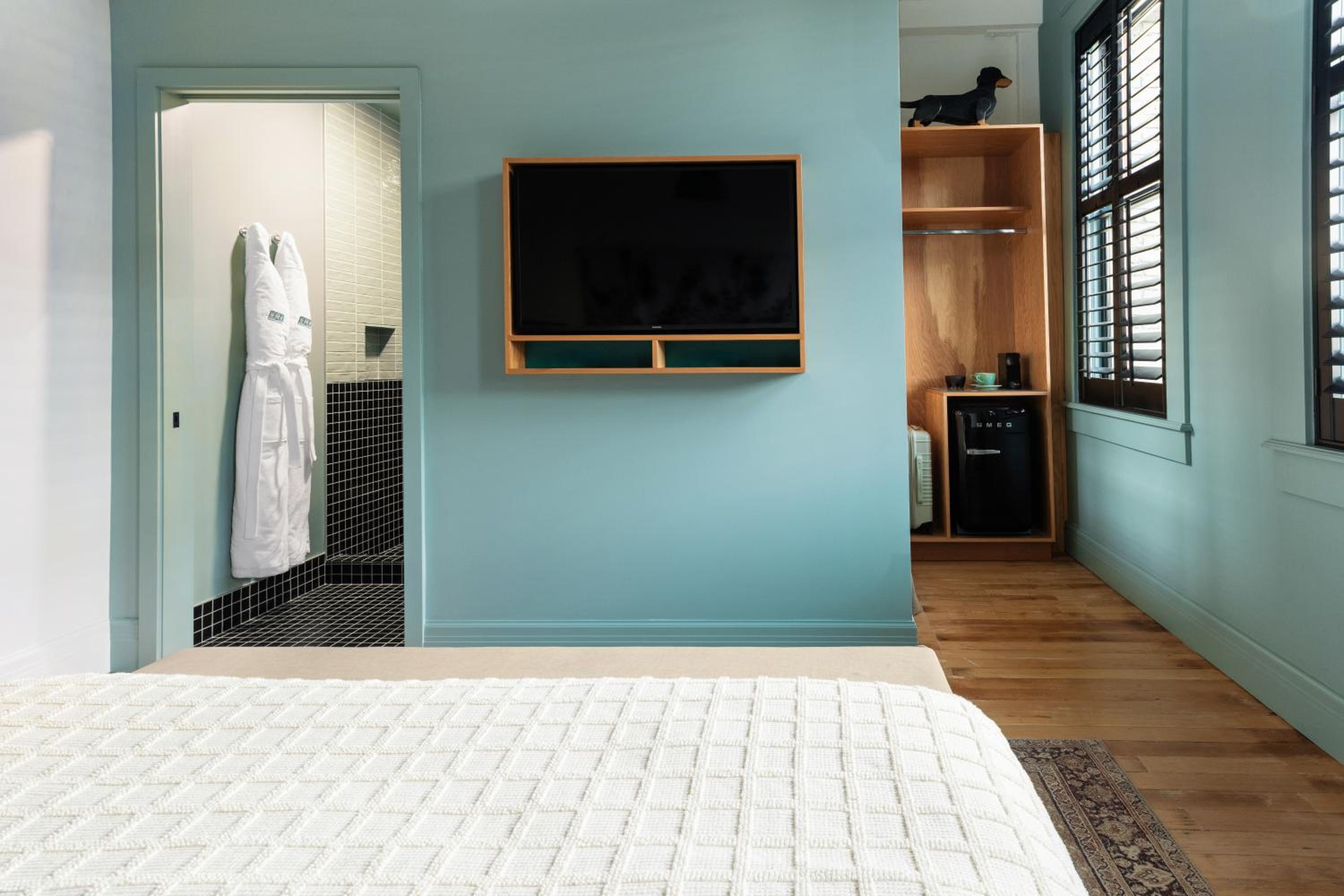 King Room - Disability Access - Photo 3