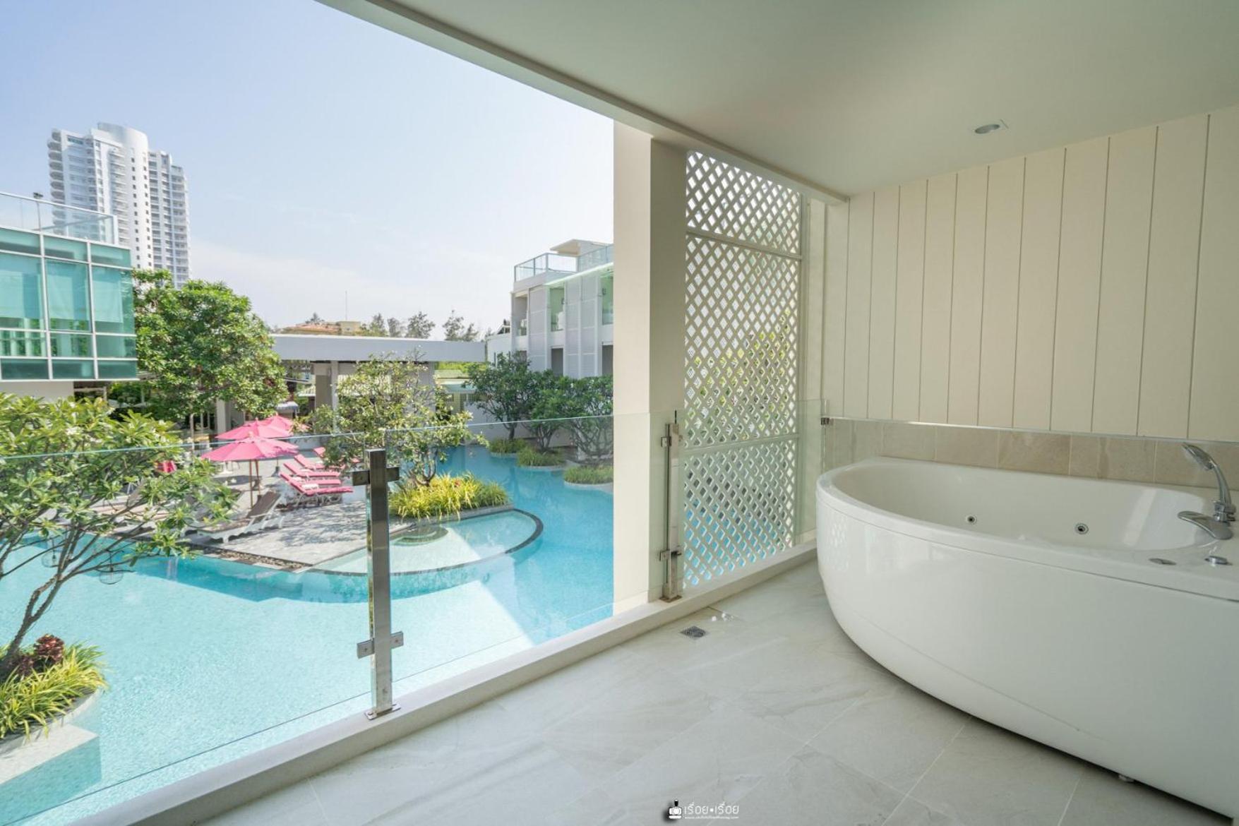 Deluxe Double Room with Spa Bath  - Photo 20