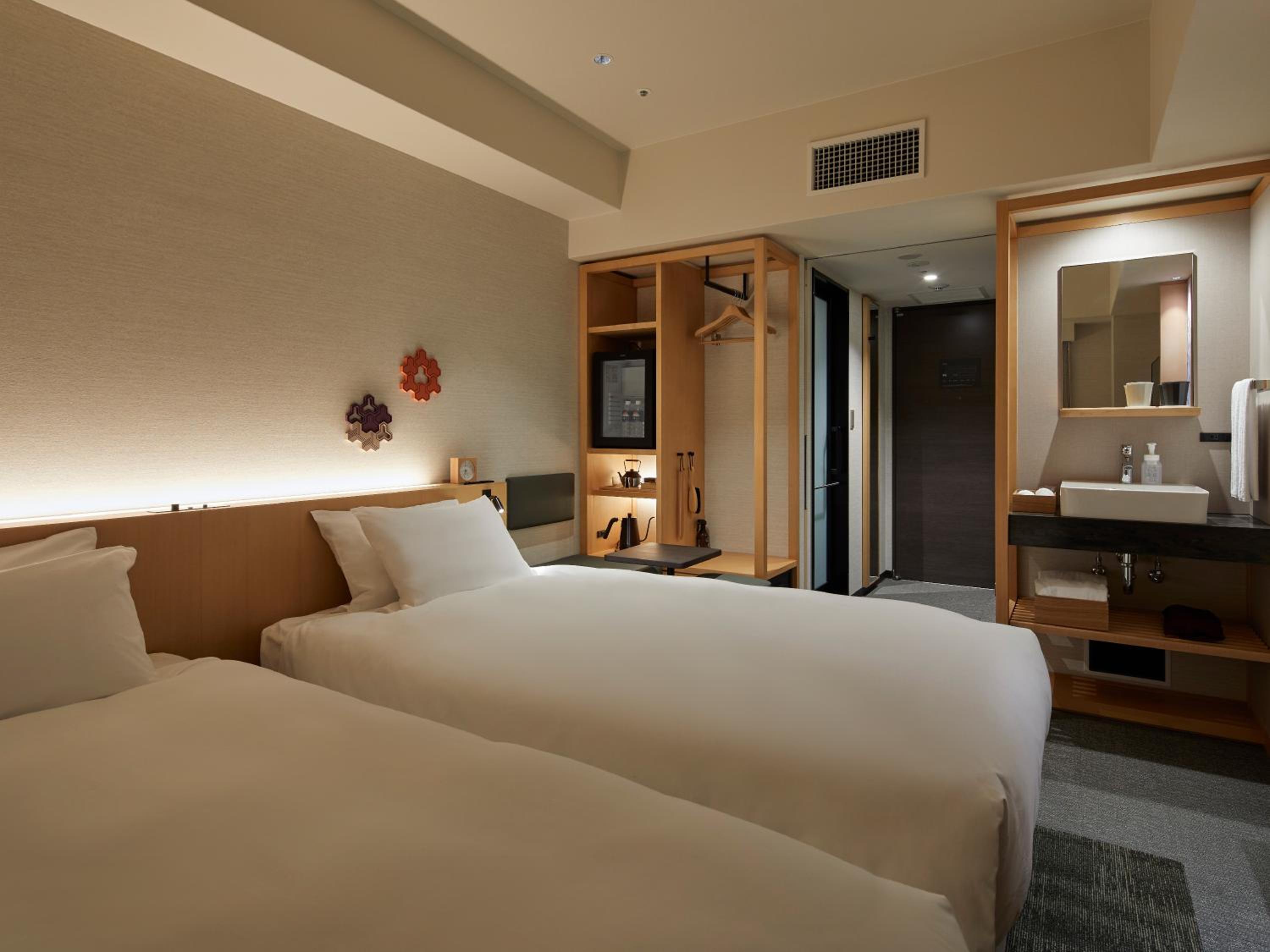 Superior Twin Room - Photo 1