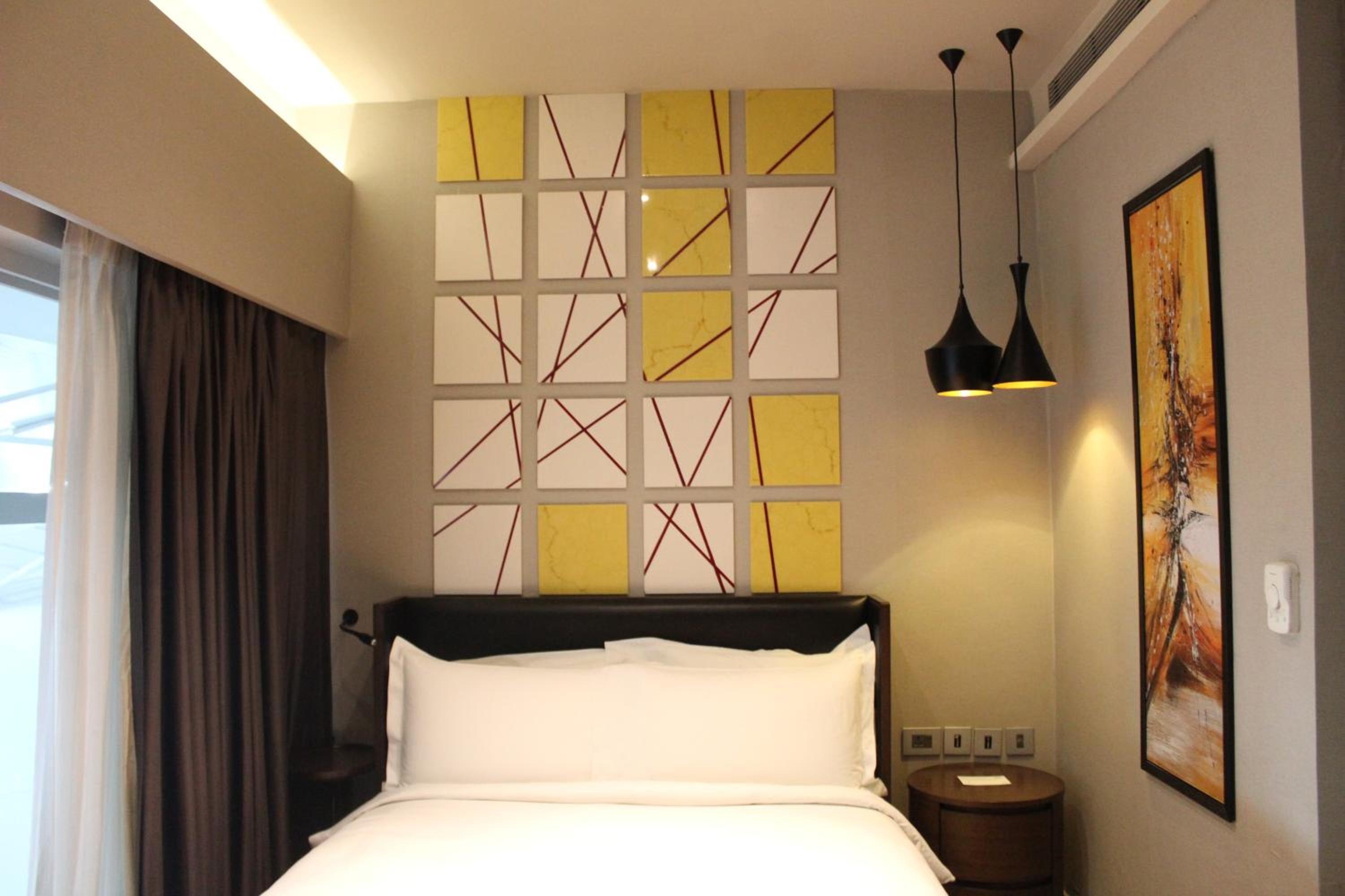 Queen Room - Domestic Wing - Non Smoking - Photo 15
