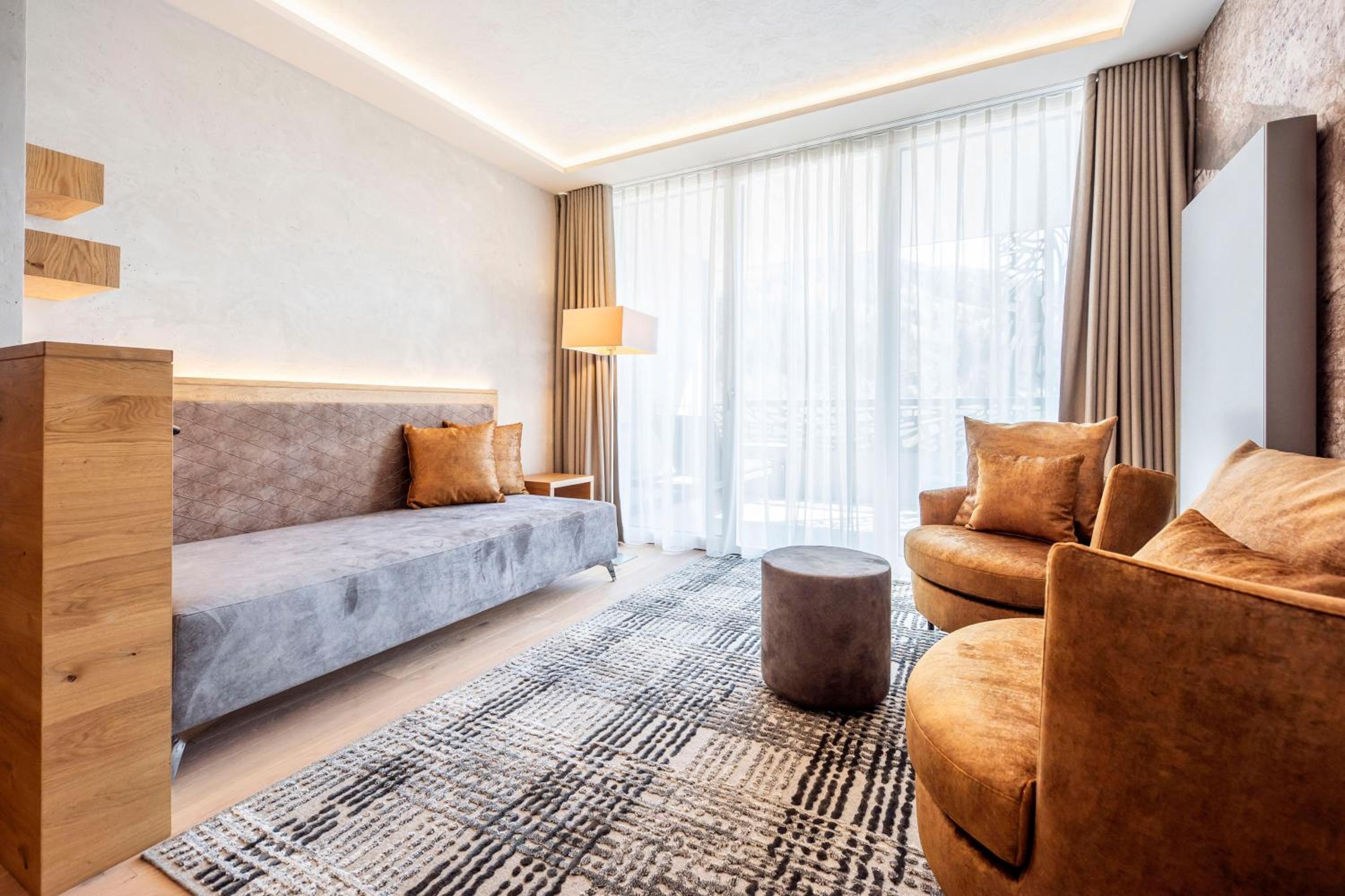 Triple Room with Balcony - Photo 7
