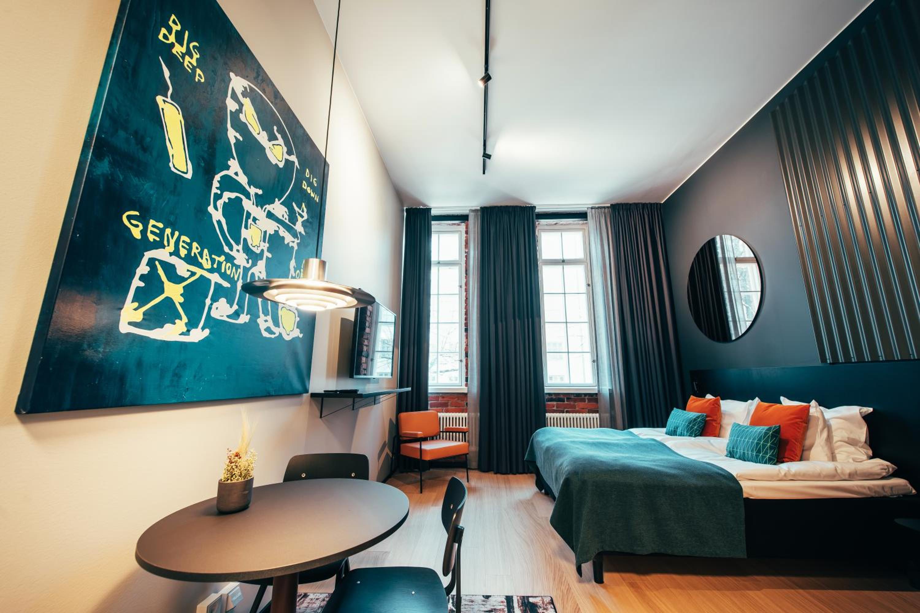 Loft Room - Photo 8