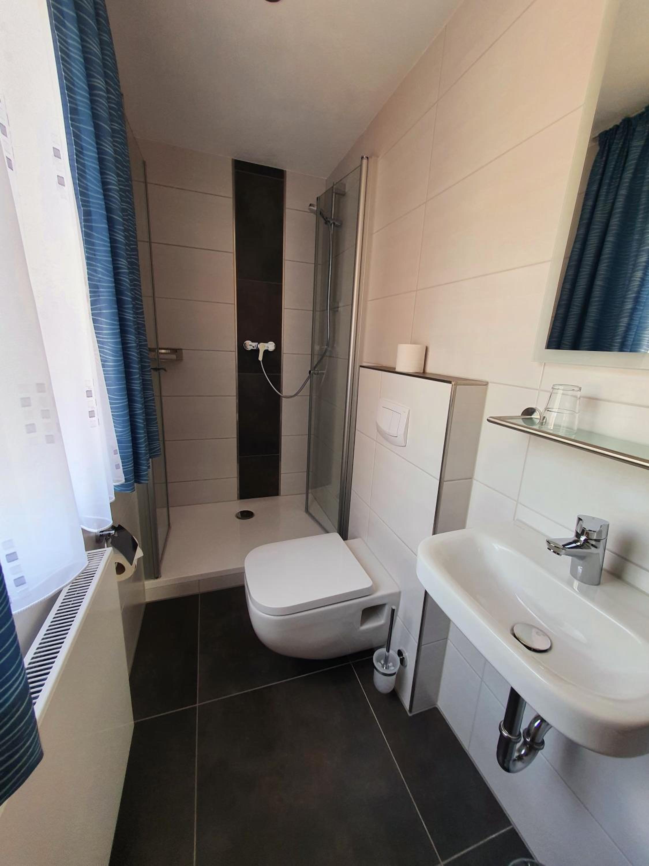 Small Double Room photo 2