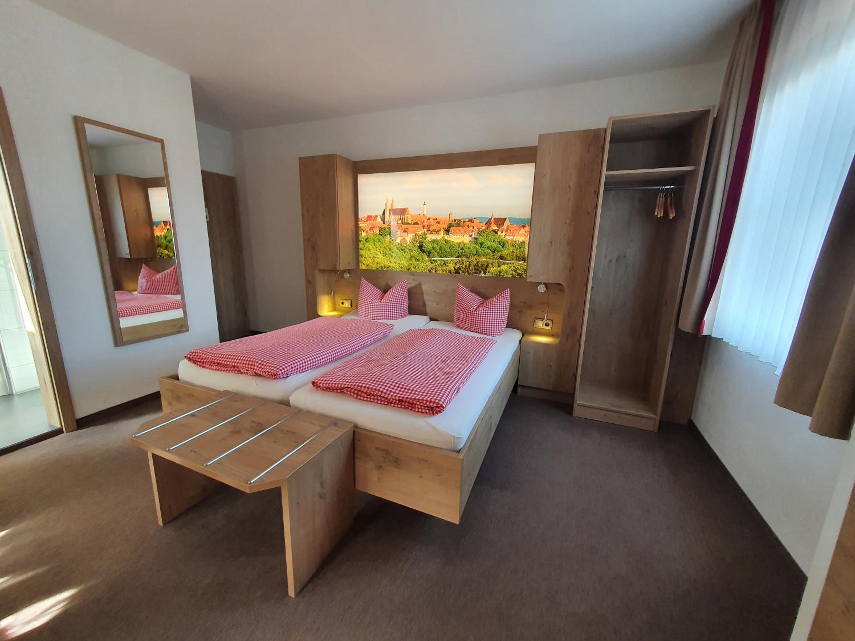 Double Room with TV photo 3