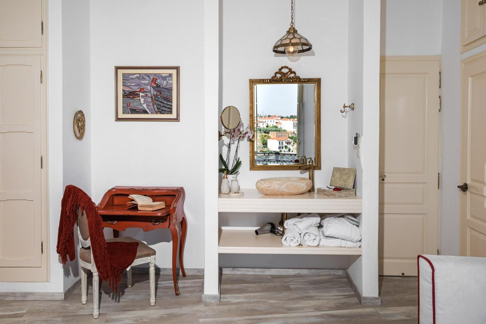 Junior Suite with Sea View - Athina - Photo 8