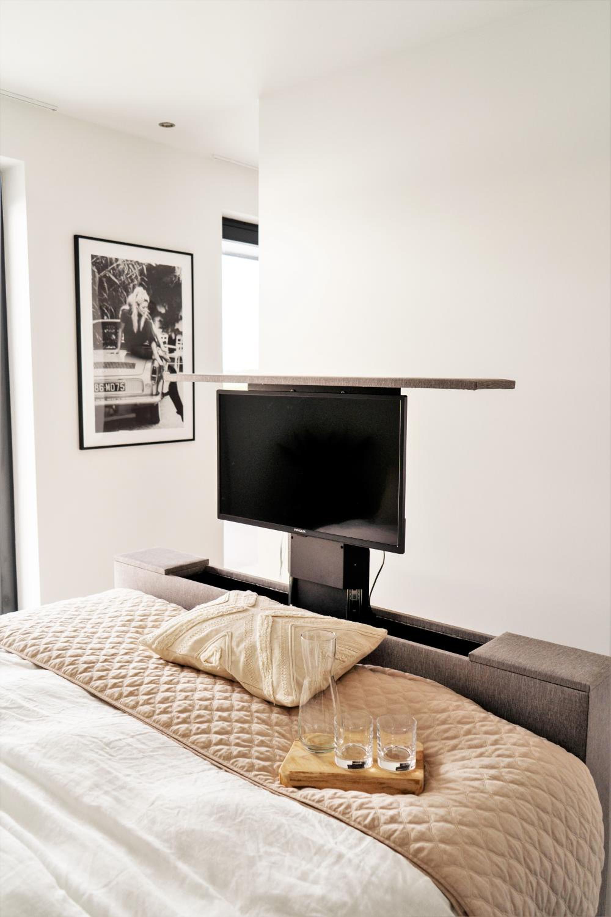 Deluxe Double Room - Photo 8