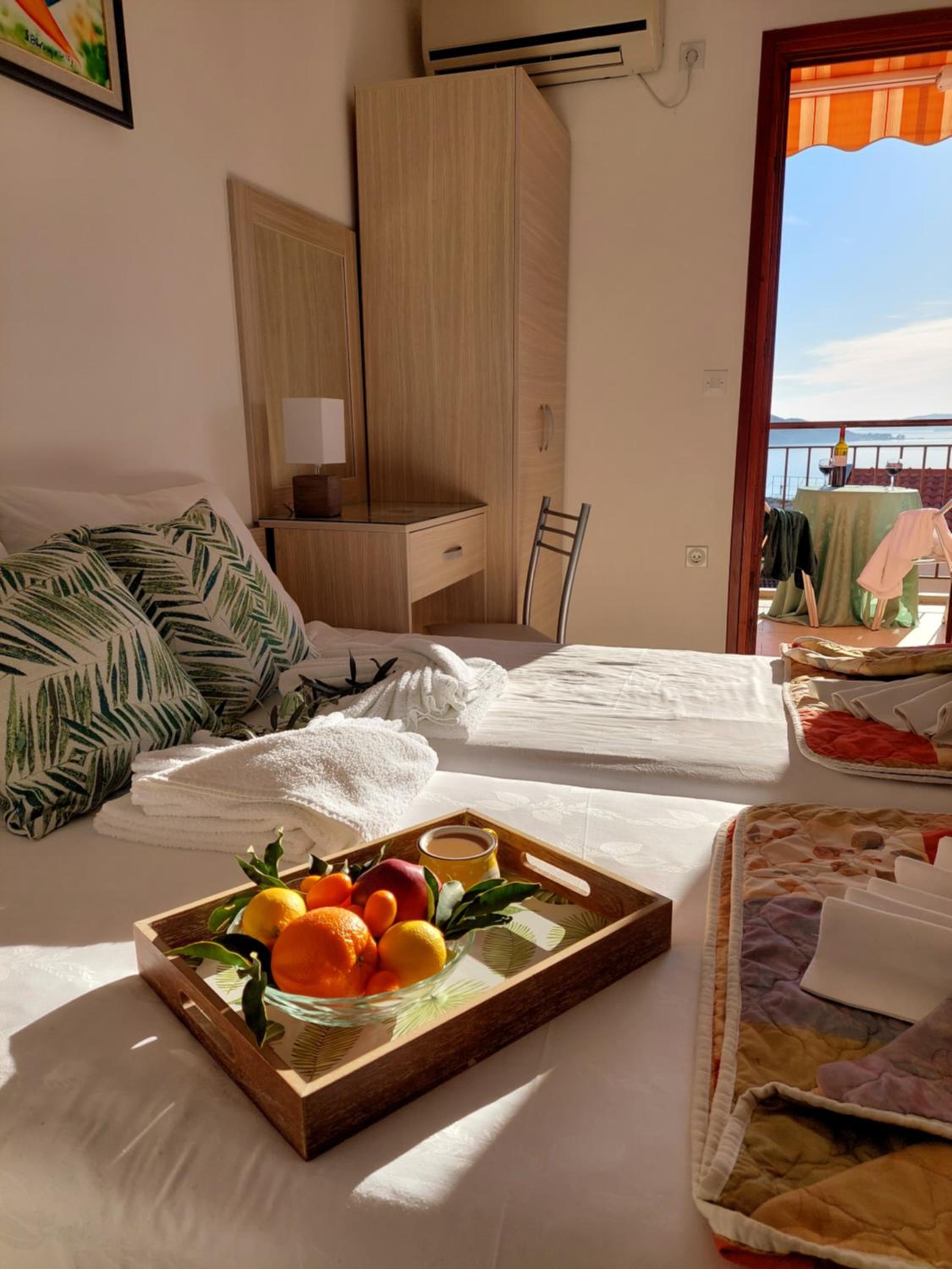 Studio Apartment with Sea View - Photo 3