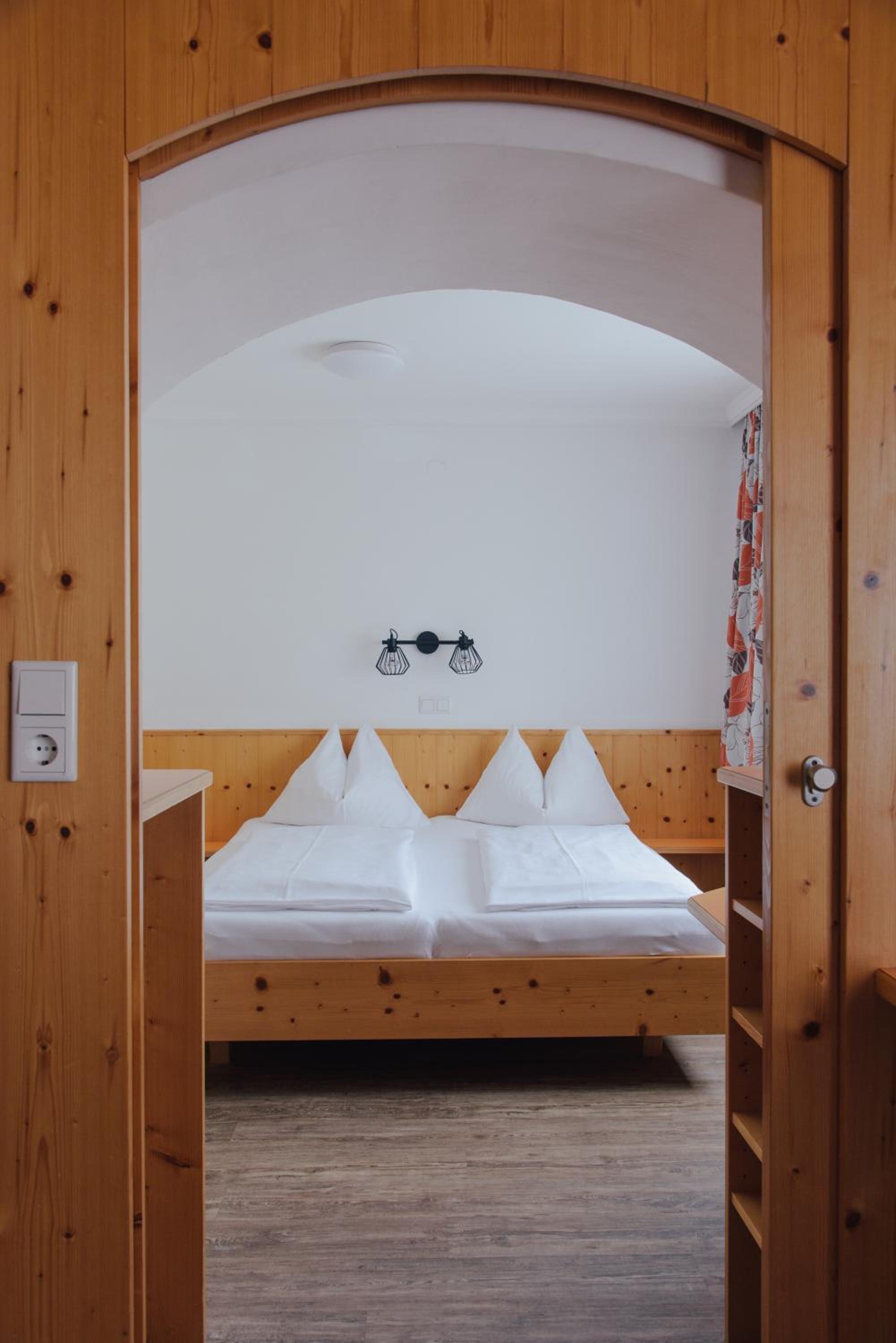 Quintuple Room - Photo 1