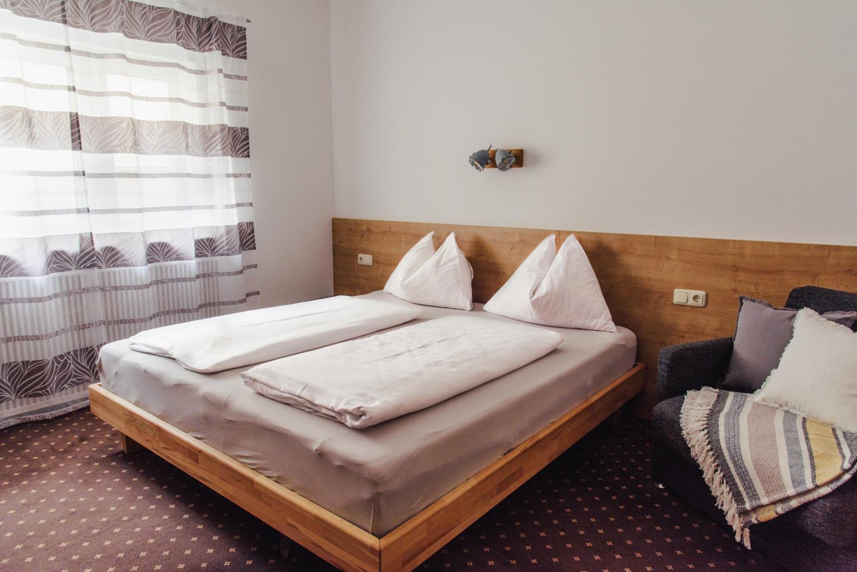 Quadruple Room - Photo 1