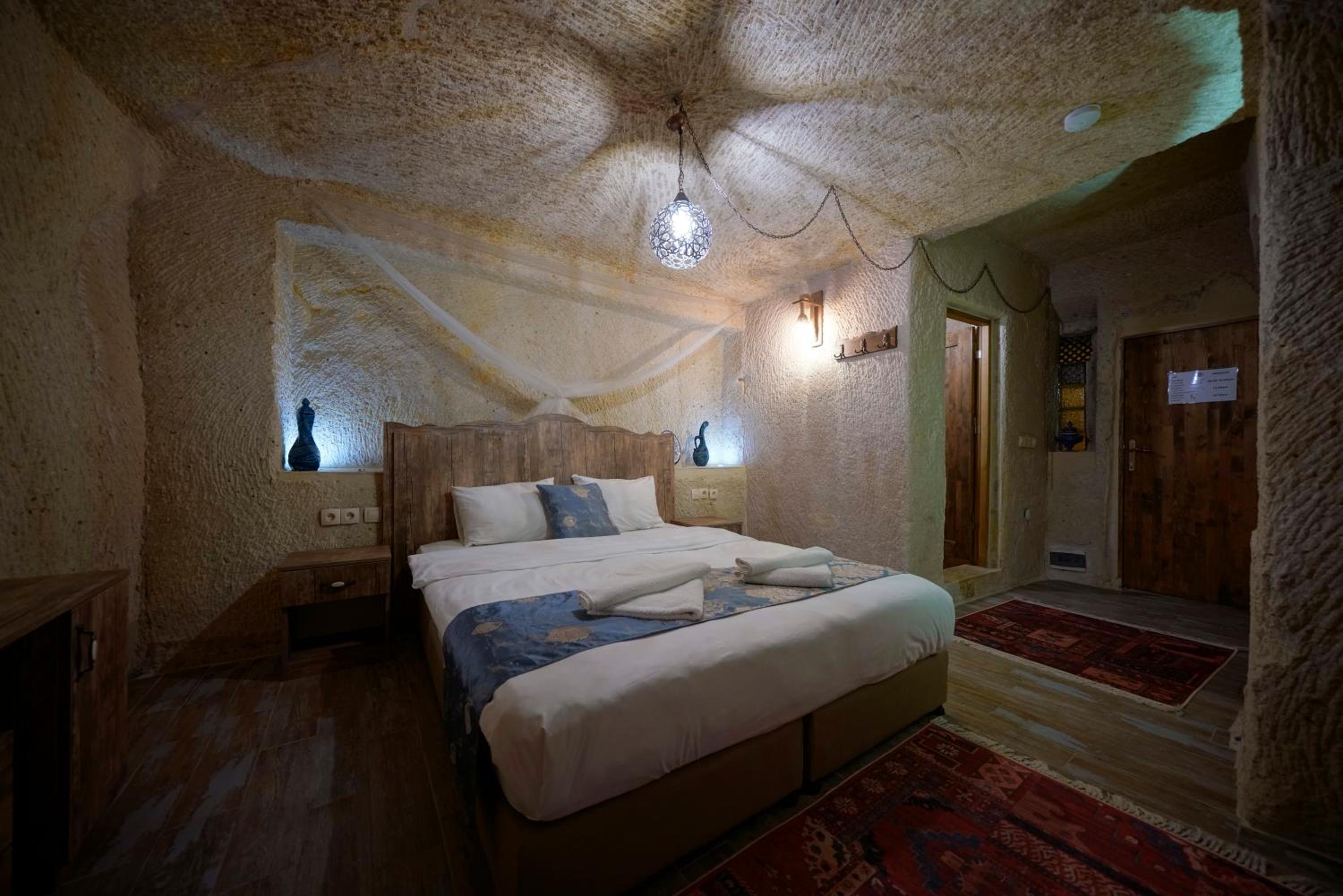 Standard Double Cave Room  - Photo 6