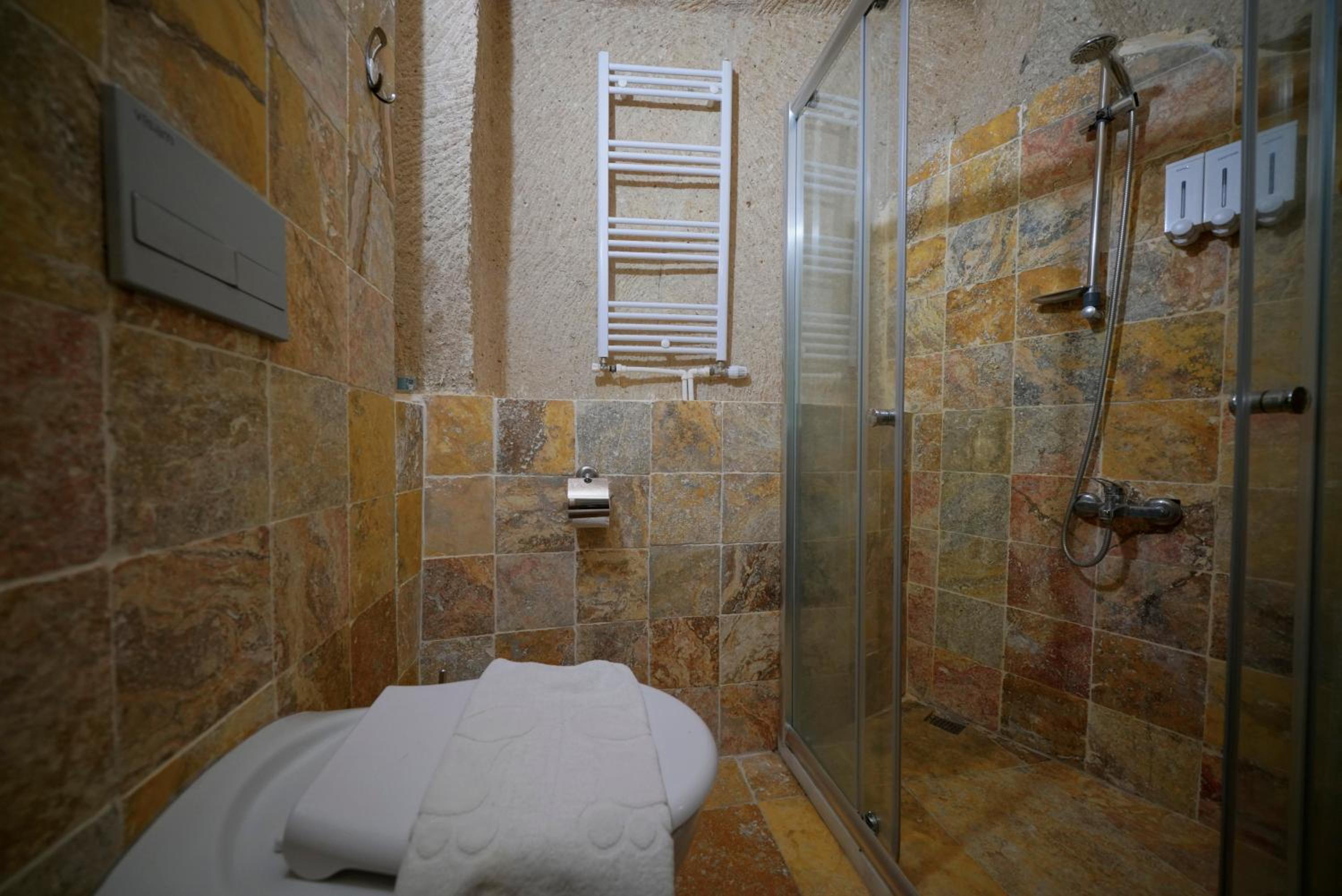 Standard Double Cave Room  - Photo 4